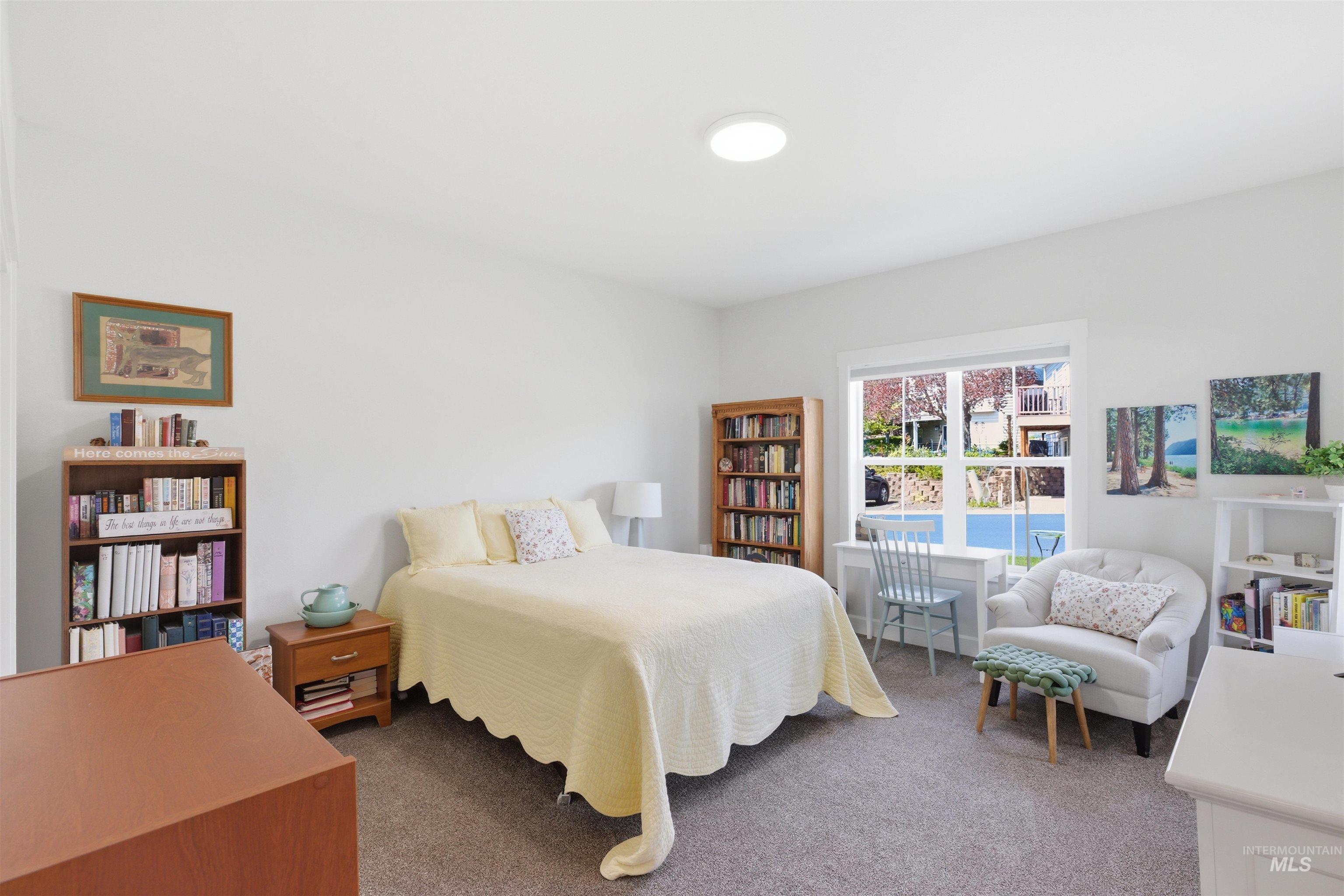 2075 Sunnyside Ave, Moscow, Idaho 83843, 2 Bedrooms, 2 Bathrooms, Residential For Sale, Price $470,000, 98993117