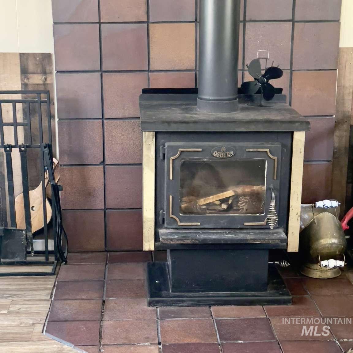819 Middlefork Rd, Garden Valley, Idaho 83622, 2 Bedrooms, 2 Bathrooms, Residential Income For Sale, Price $889,000, 98993118