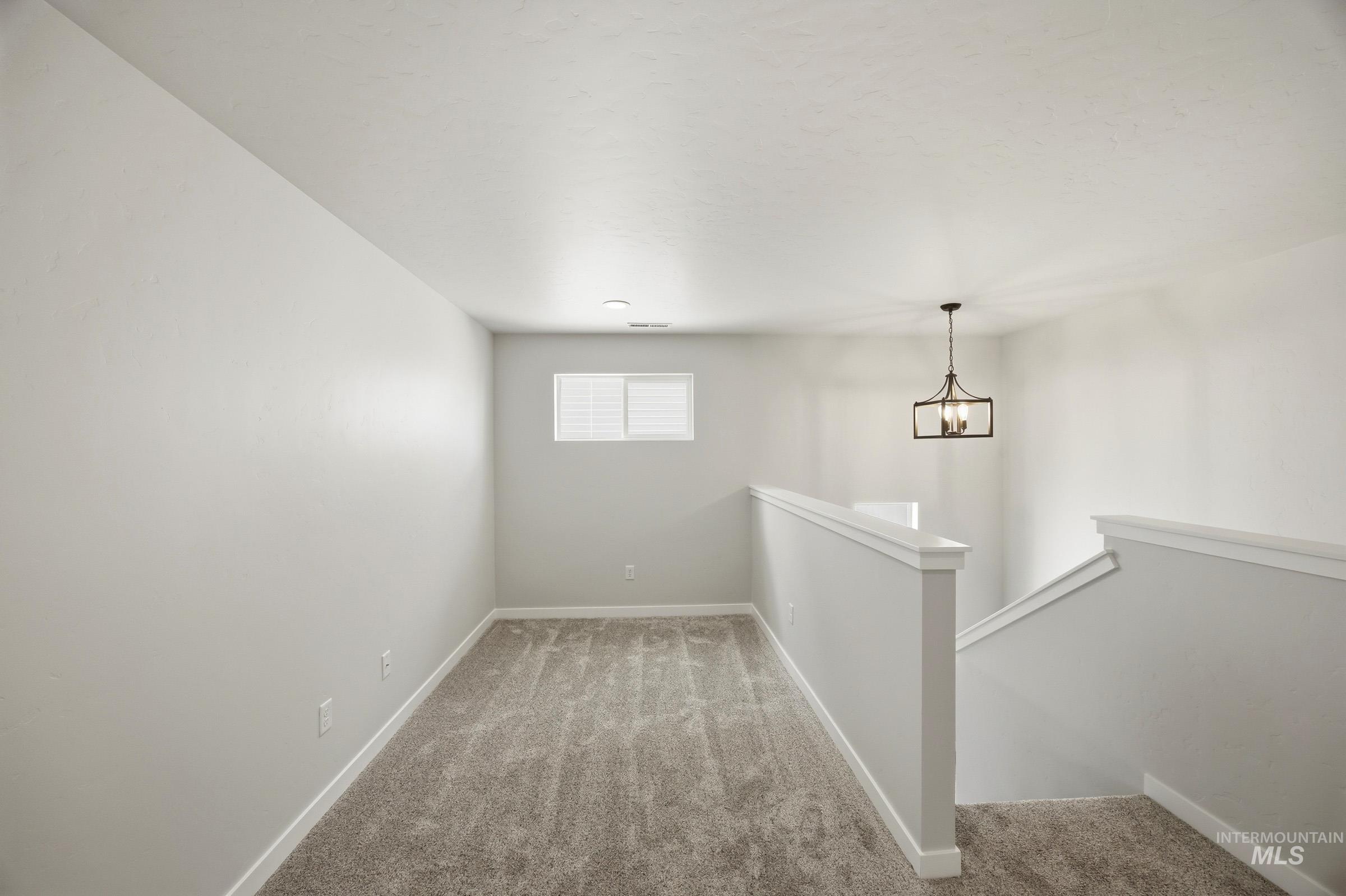633 W Novak Dr, Emmett, Idaho 83617, 5 Bedrooms, 3 Bathrooms, Residential For Sale, Price $499,990, 98993119