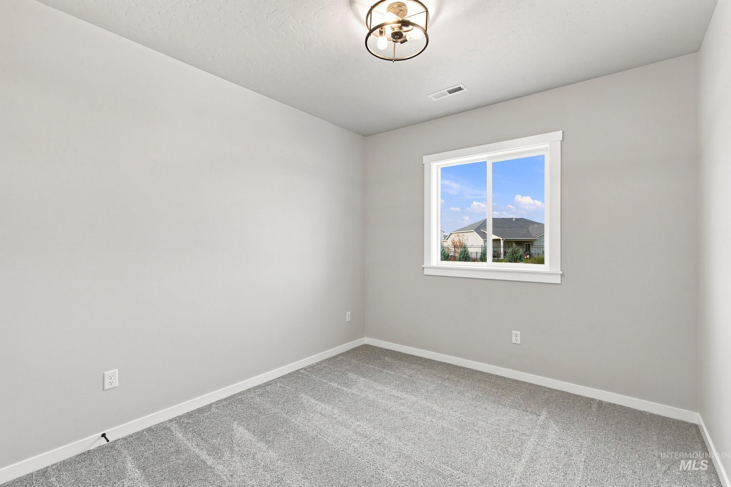 3035 N Schimigadoon Way, Eagle, Idaho 83616, 5 Bedrooms, 2.5 Bathrooms, Residential For Sale, Price $724,990,MLS 98993121