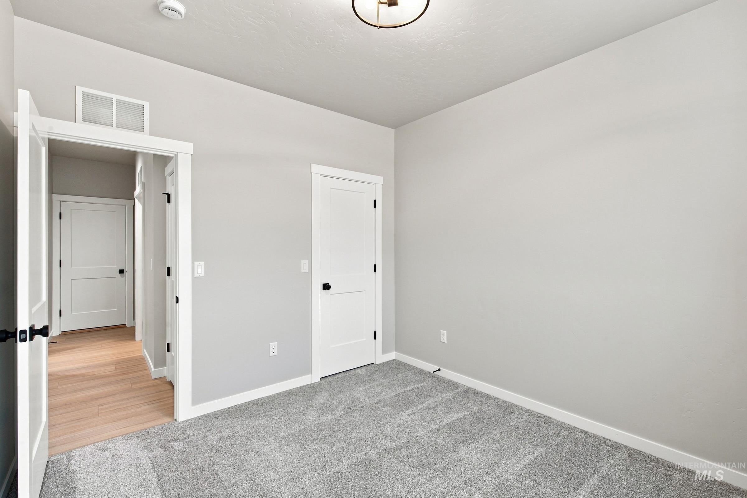 3035 N Schimigadoon Way, Eagle, Idaho 83616, 5 Bedrooms, 2.5 Bathrooms, Residential For Sale, Price $724,990,MLS 98993121