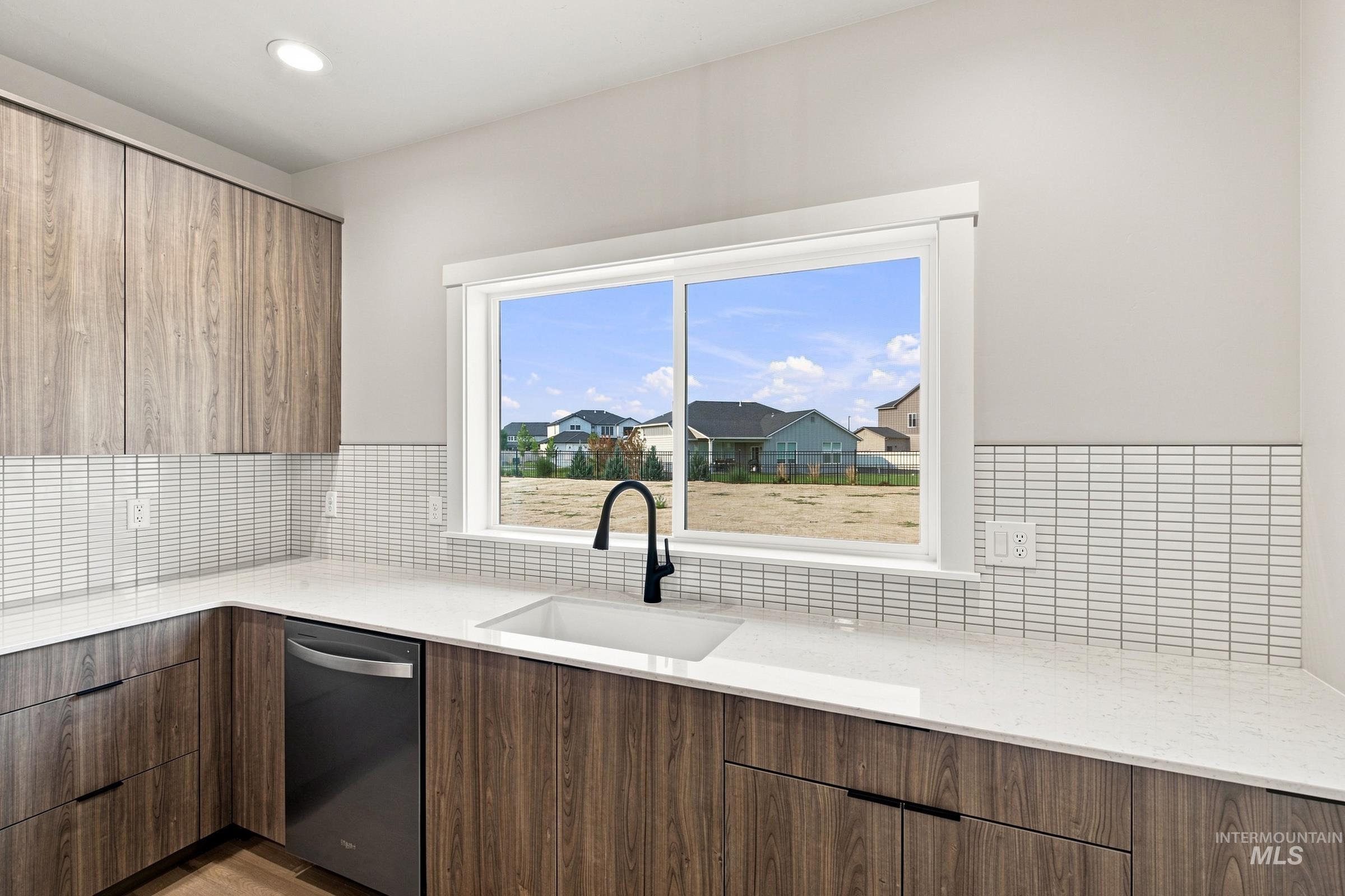 3035 N Schimigadoon Way, Eagle, Idaho 83616, 5 Bedrooms, 2.5 Bathrooms, Residential For Sale, Price $724,990,MLS 98993121