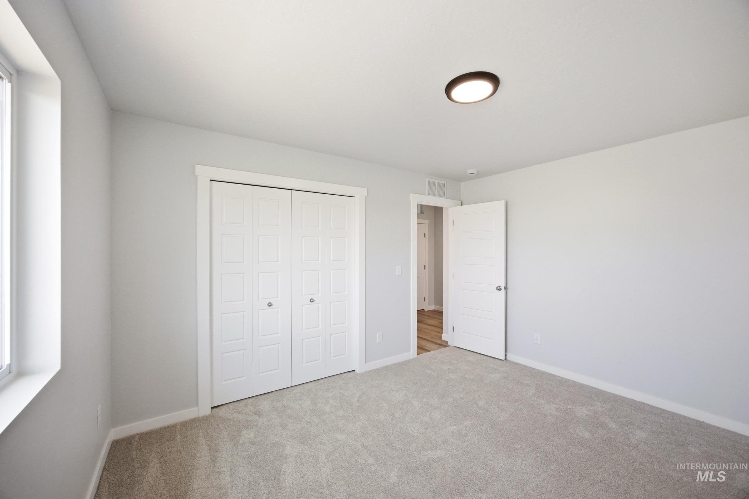 7325 W Trumbull Ct, Eagle, Idaho 83616, 4 Bedrooms, 2 Bathrooms, Residential For Sale, Price $599,990,MLS 98993122