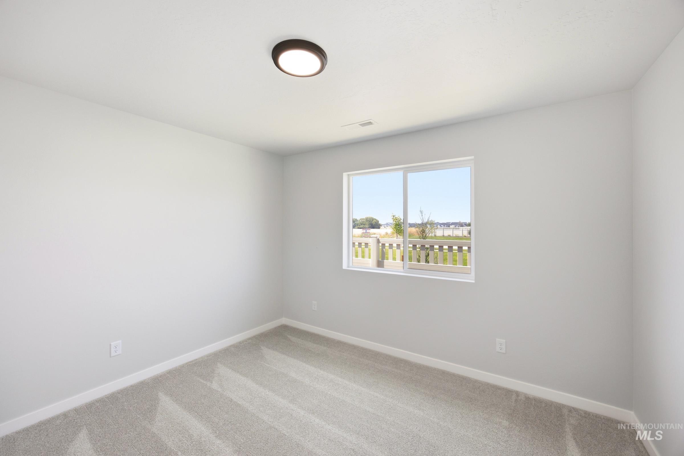 7325 W Trumbull Ct, Eagle, Idaho 83616, 4 Bedrooms, 2 Bathrooms, Residential For Sale, Price $599,990,MLS 98993122