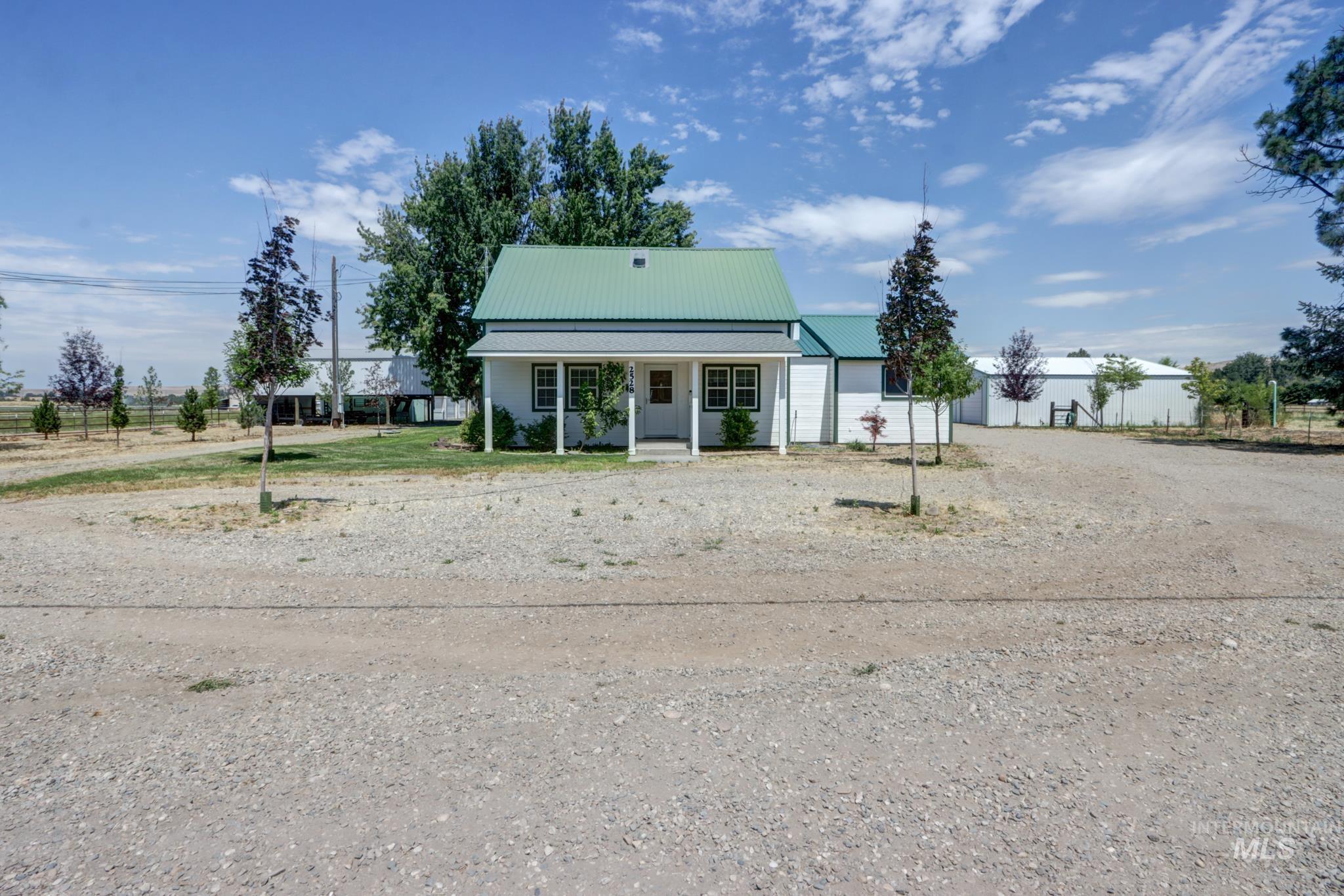 2528 Waterwheel, Emmett, Idaho 83617, 4 Bedrooms, 2 Bathrooms, Residential For Sale, Price $897,000, 98993123