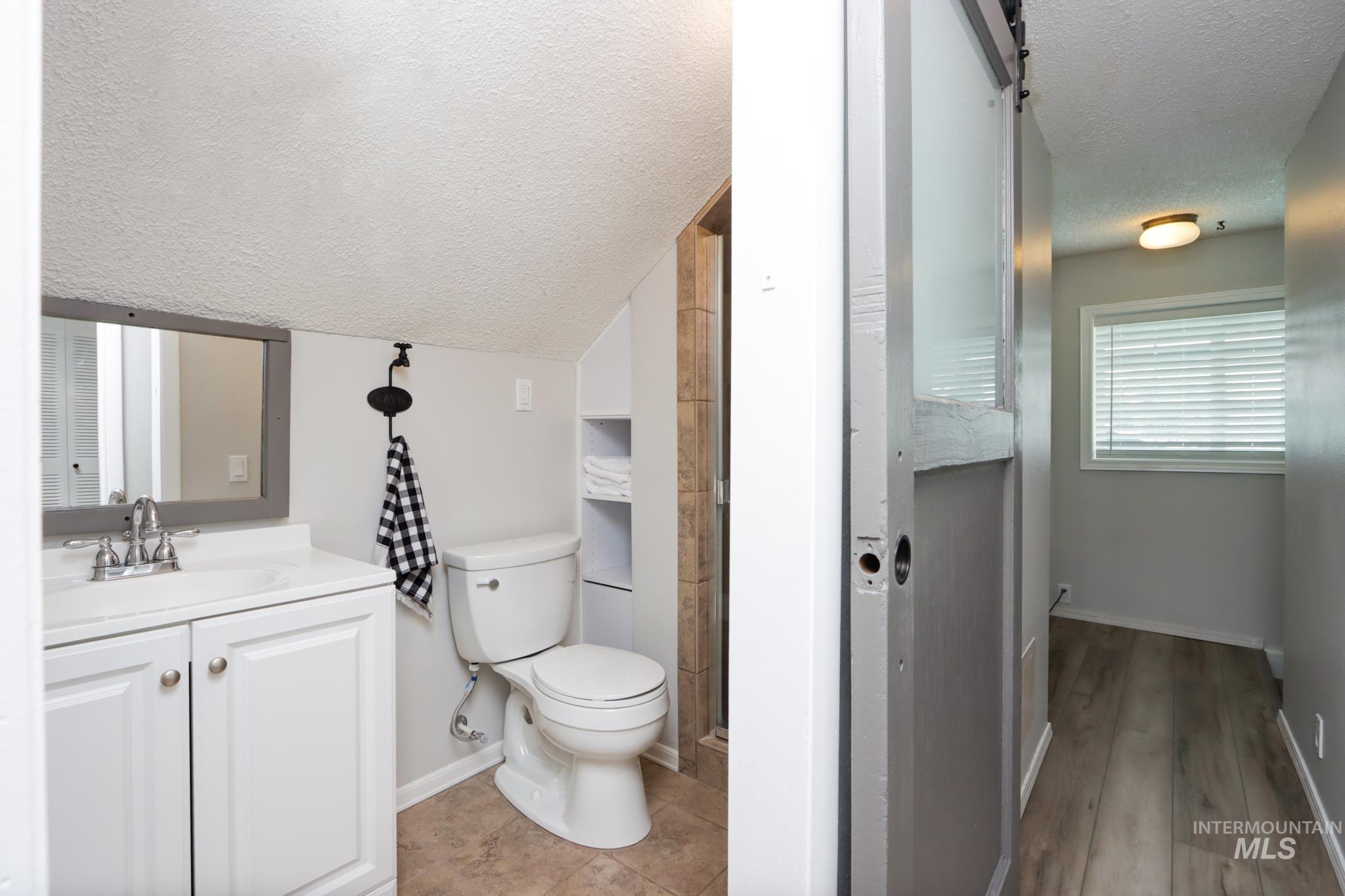 2528 Waterwheel, Emmett, Idaho 83617, 4 Bedrooms, 2 Bathrooms, Residential For Sale, Price $879,000,MLS 98993123