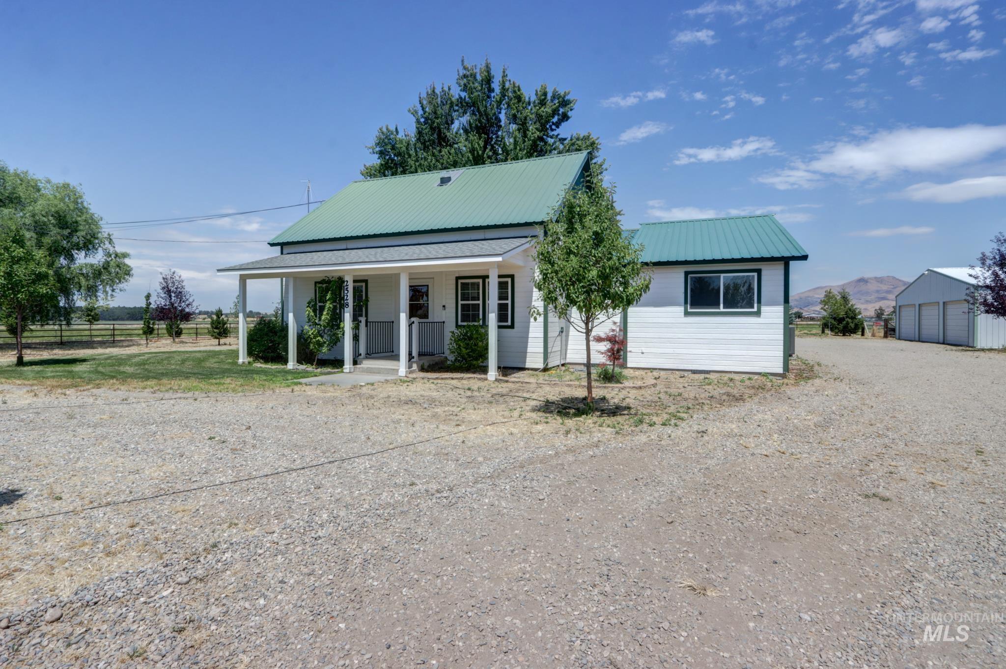2528 Waterwheel, Emmett, Idaho 83617, 4 Bedrooms, 2 Bathrooms, Residential For Sale, Price $897,000, 98993123