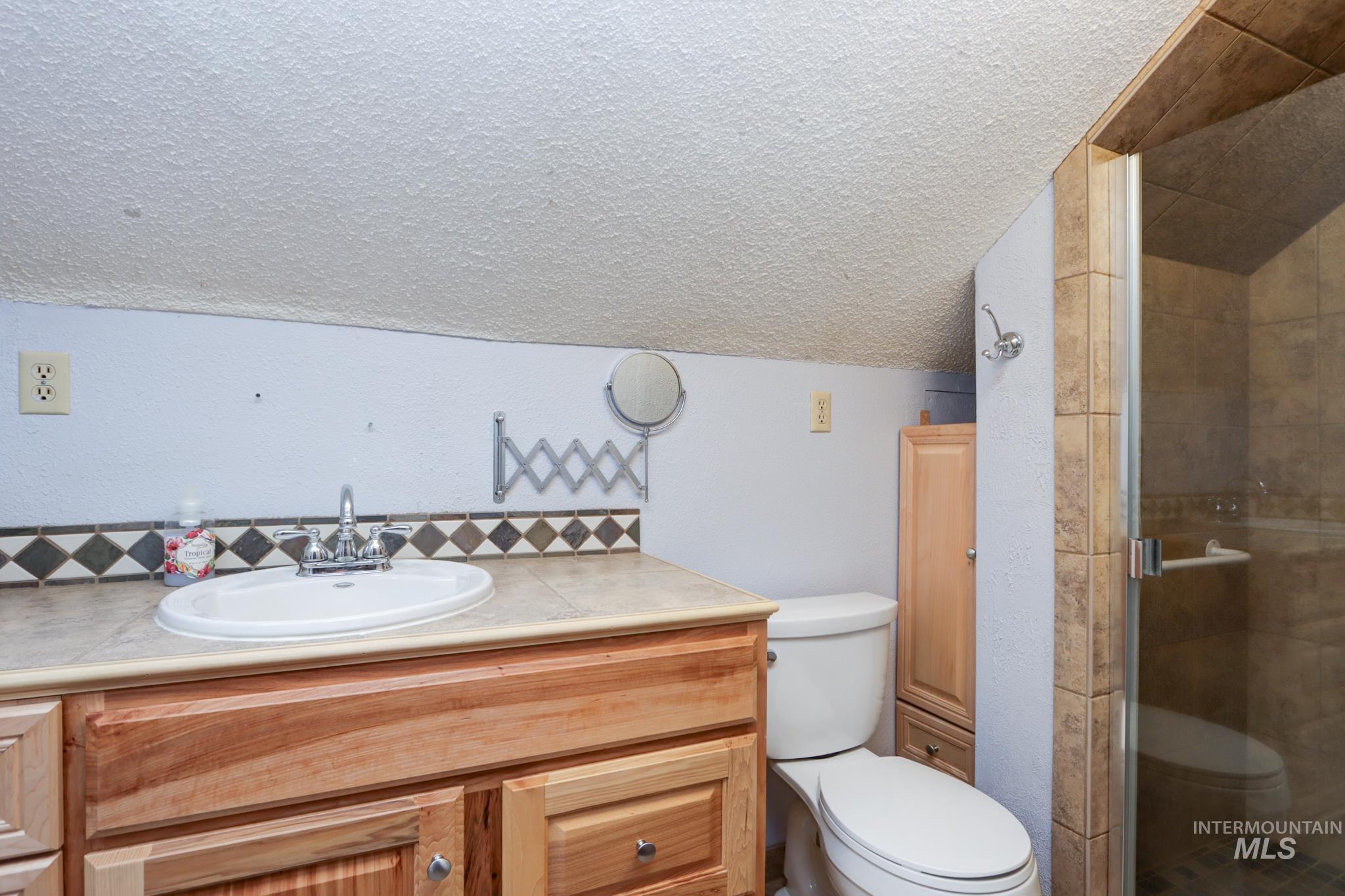 2528 Waterwheel, Emmett, Idaho 83617, 4 Bedrooms, 2 Bathrooms, Residential For Sale, Price $897,000, 98993123