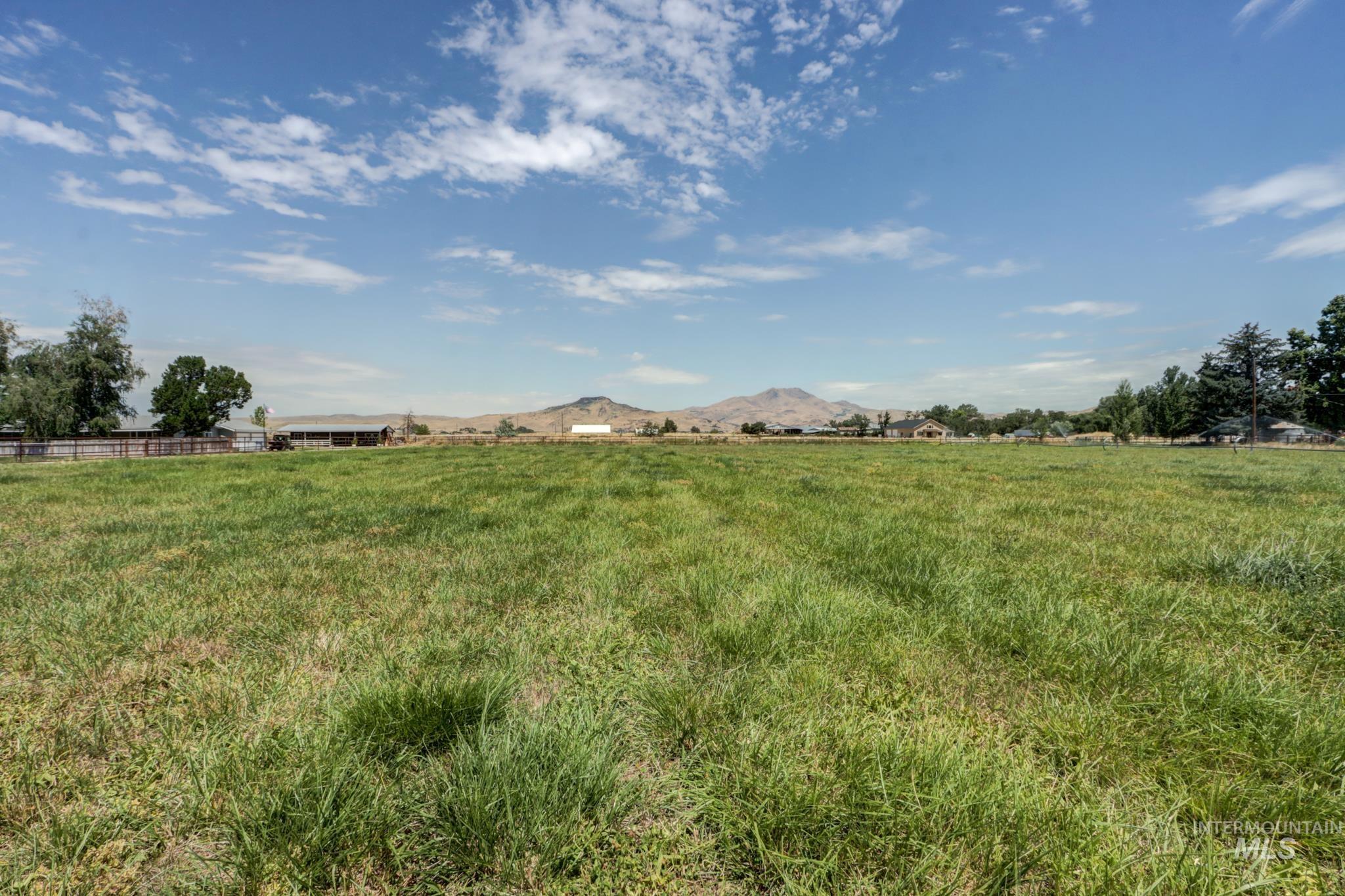 2528 Waterwheel, Emmett, Idaho 83617, 4 Bedrooms, 2 Bathrooms, Residential For Sale, Price $897,000, 98993123