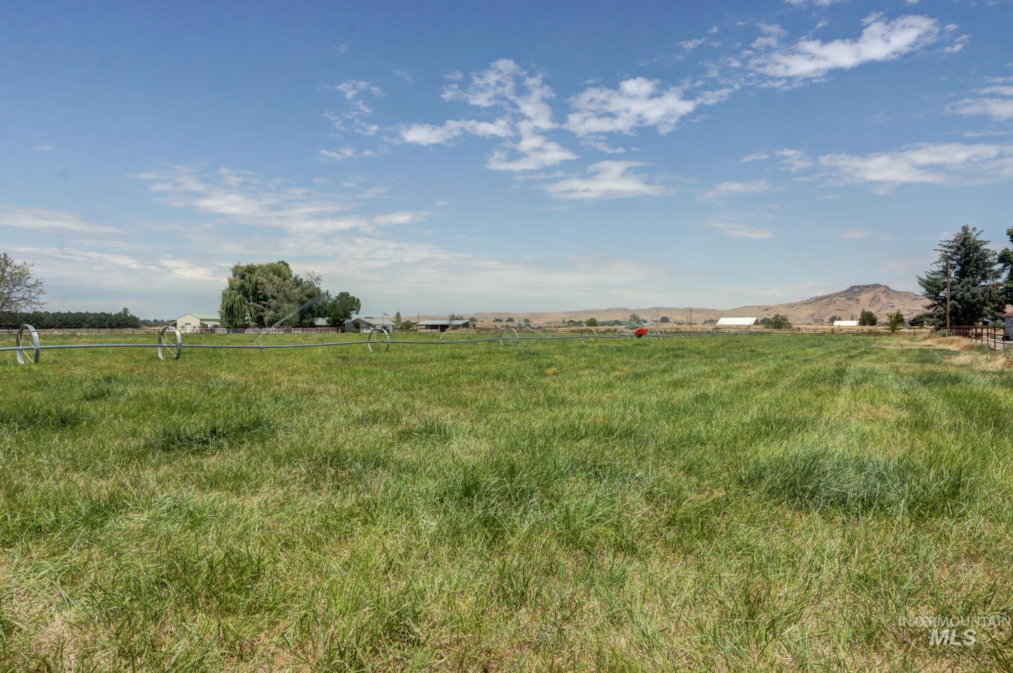 2528 Waterwheel, Emmett, Idaho 83617, 4 Bedrooms, 2 Bathrooms, Residential For Sale, Price $897,000, 98993123