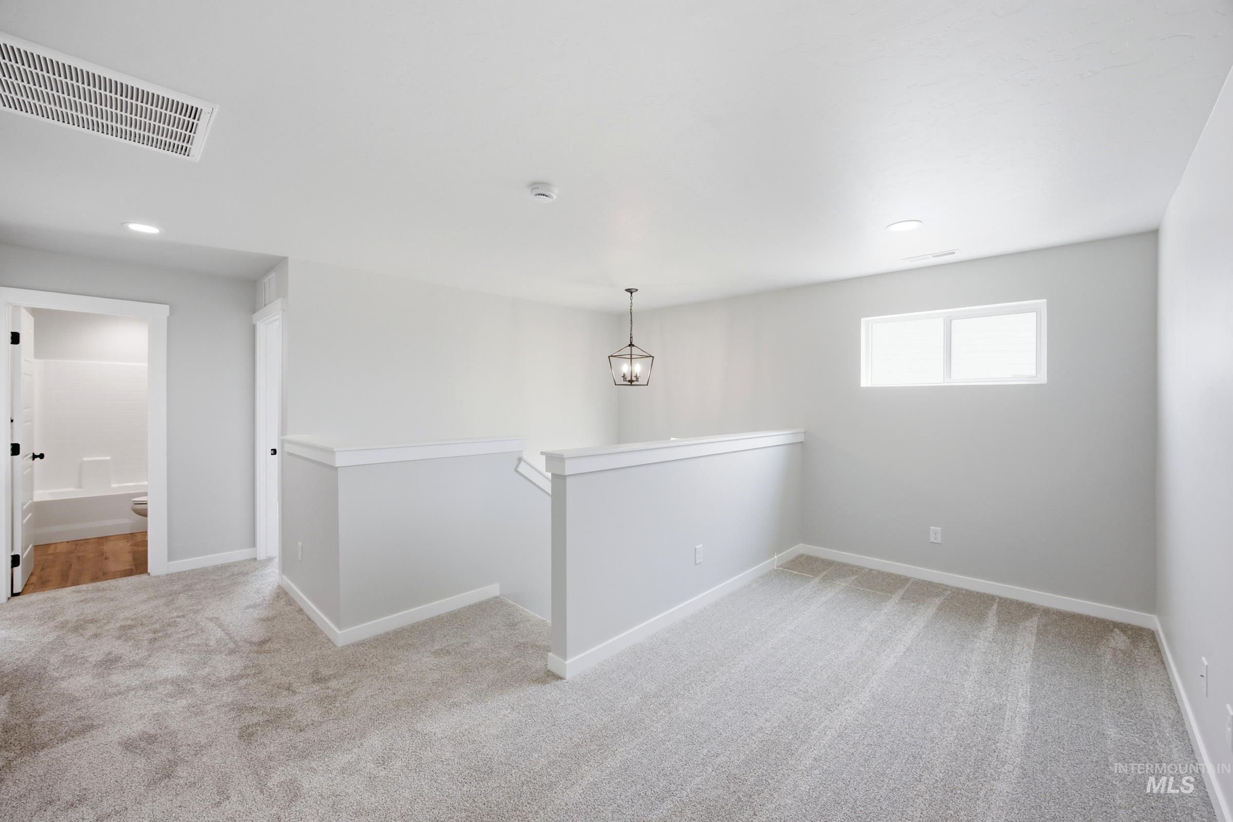 7283 W Trumbull Ct, Eagle, Idaho 83616, 5 Bedrooms, 3 Bathrooms, Residential For Sale, Price $664,990,MLS 98993124