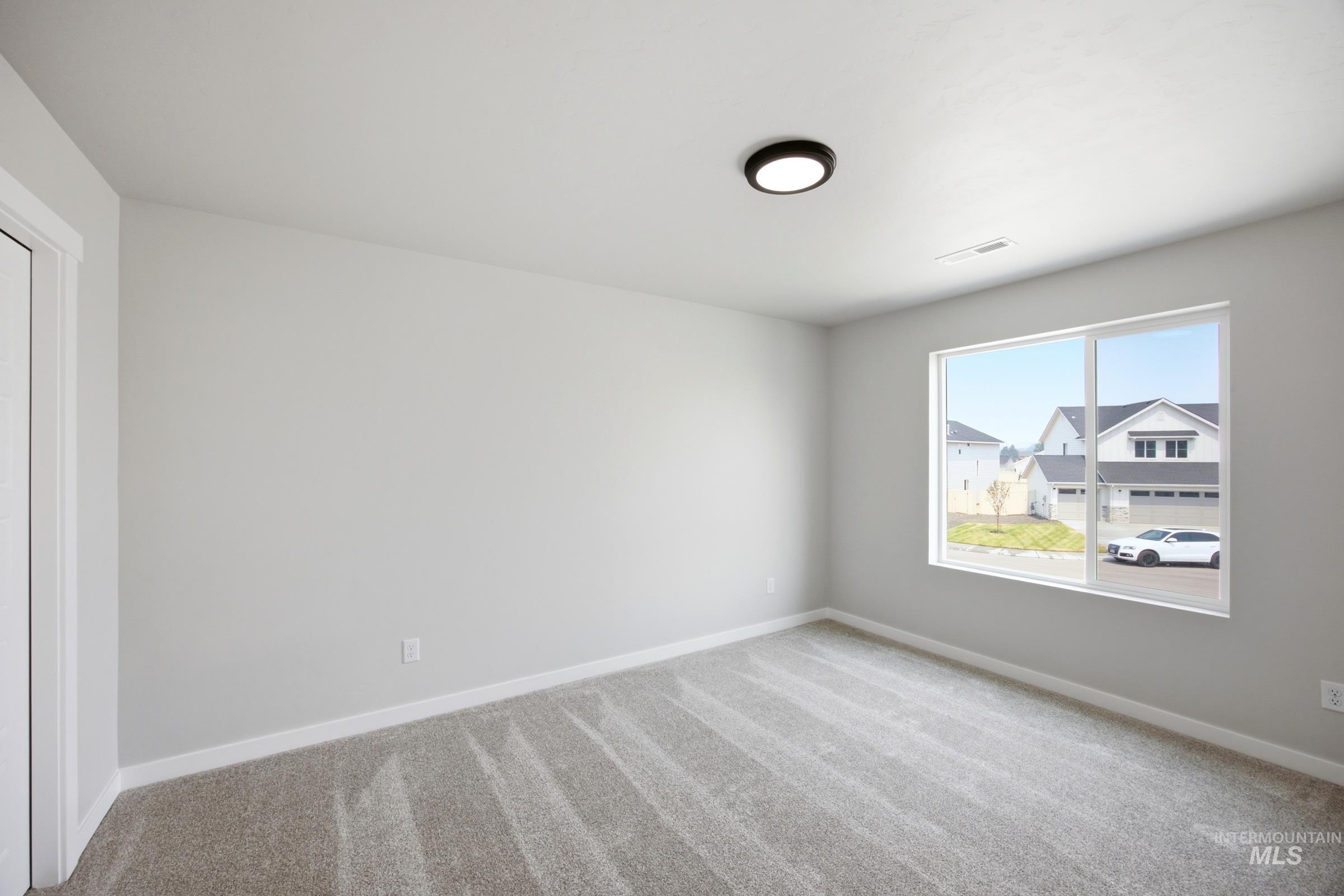 7283 W Trumbull Ct, Eagle, Idaho 83616, 5 Bedrooms, 3 Bathrooms, Residential For Sale, Price $664,990,MLS 98993124