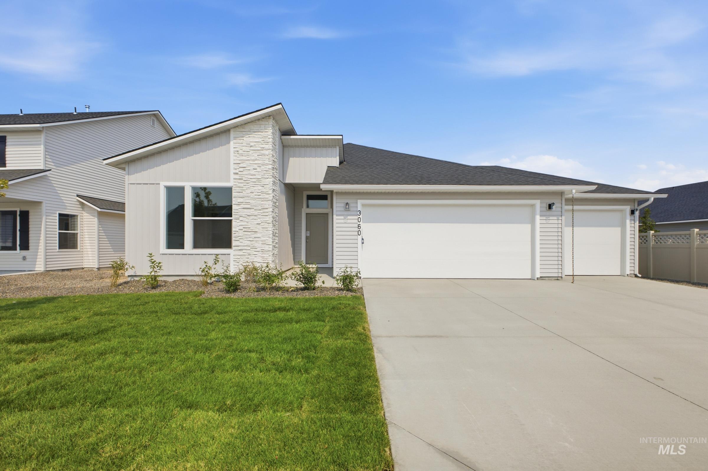 3060 W Animas Creek Dr, Kuna, Idaho 83634, 4 Bedrooms, 2 Bathrooms, Residential For Sale, Price $484,995,MLS 98993132