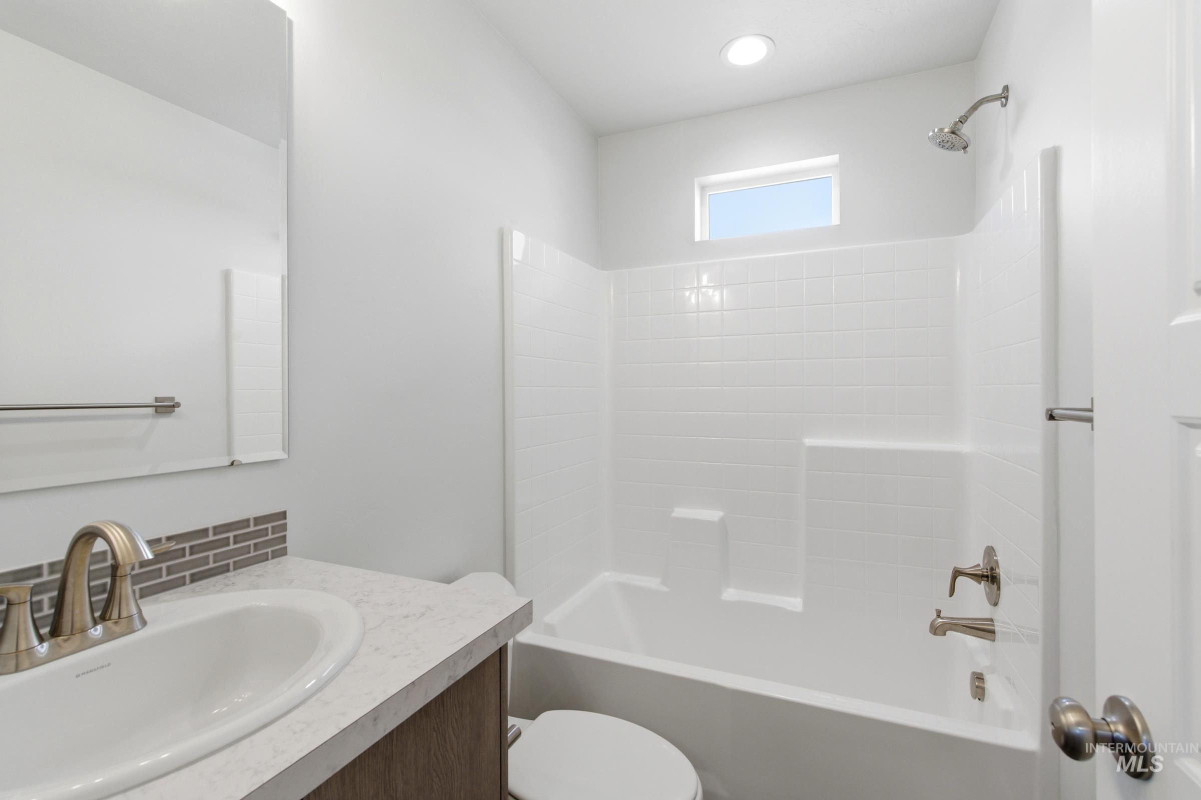 1315 W Braden Dr, Meridian, Idaho 83642, 3 Bedrooms, 2.5 Bathrooms, Residential For Sale, Price $467,990, 98993145