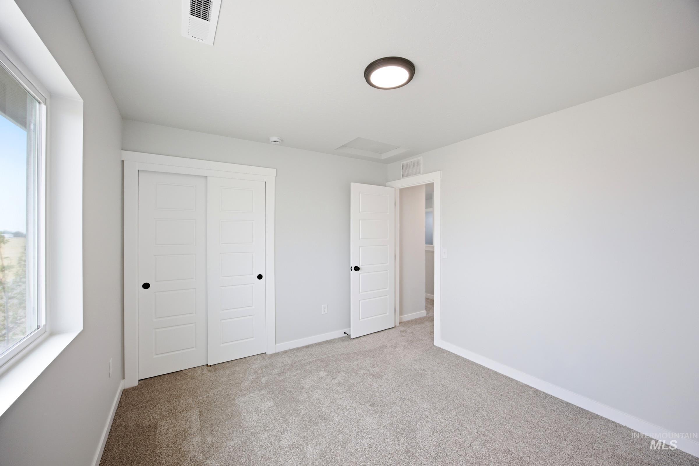 1315 W Braden Dr, Meridian, Idaho 83642, 3 Bedrooms, 2.5 Bathrooms, Residential For Sale, Price $467,990,MLS 98993145
