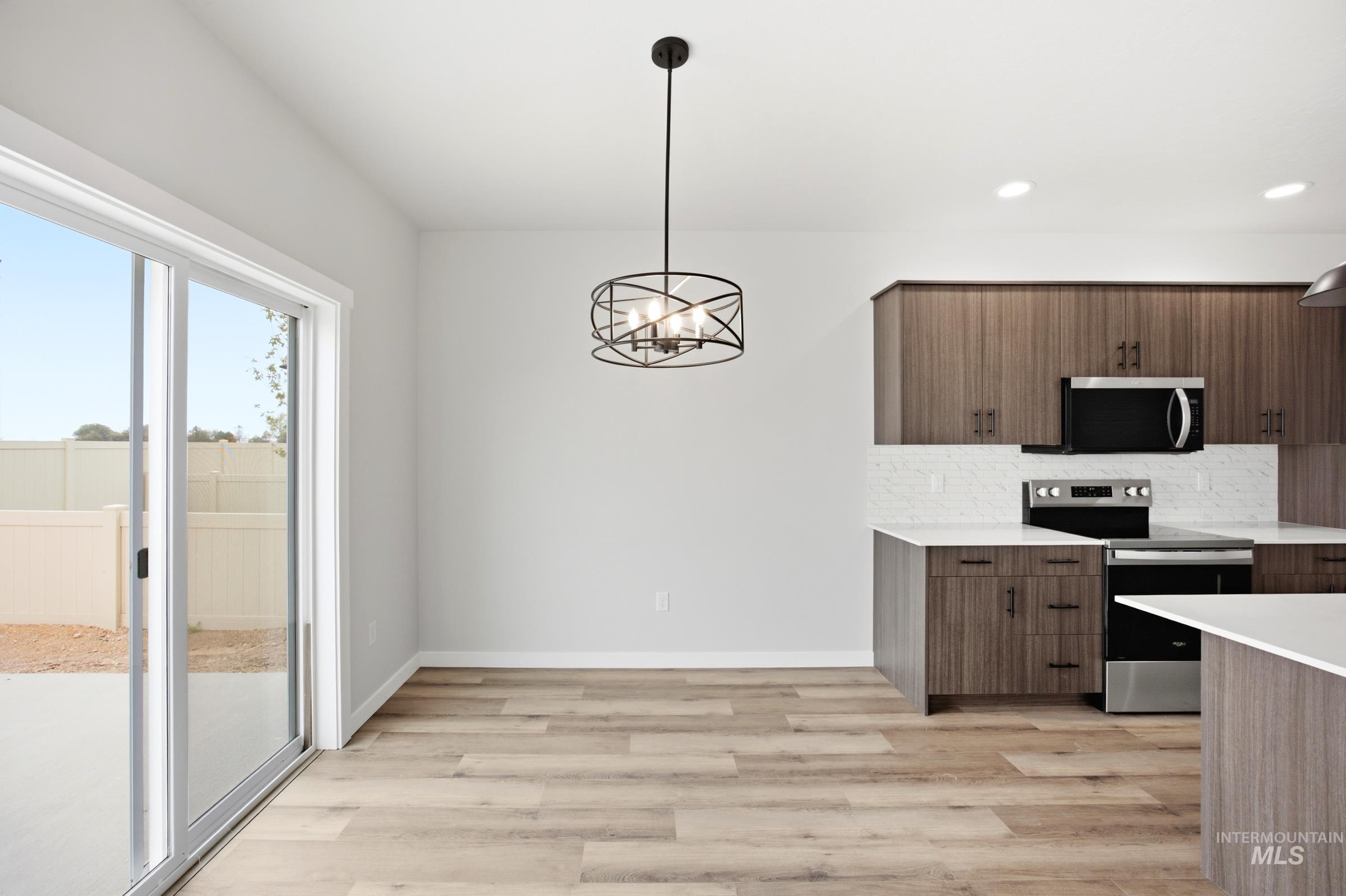 1315 W Braden Dr, Meridian, Idaho 83642, 3 Bedrooms, 2.5 Bathrooms, Residential For Sale, Price $467,990,MLS 98993145