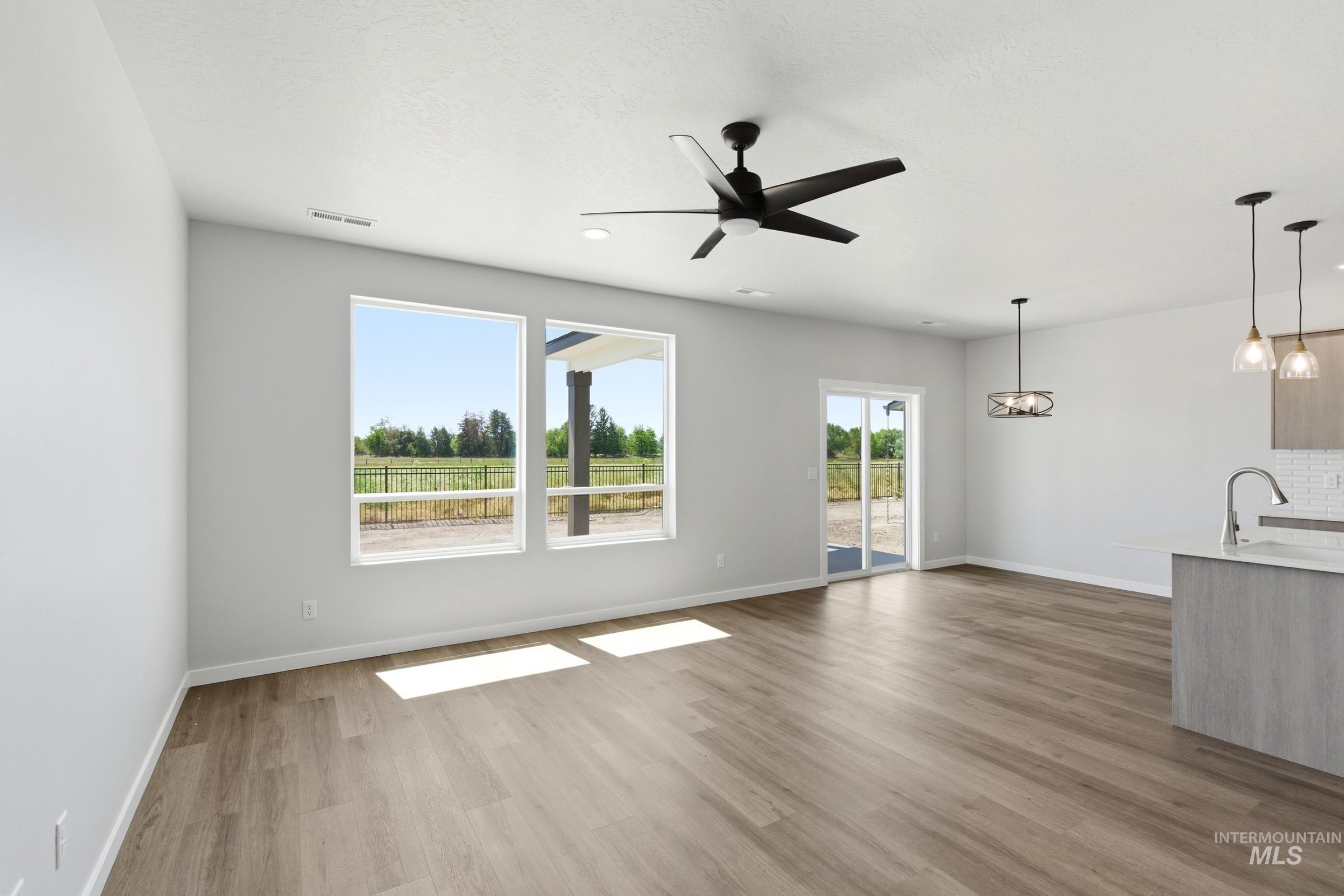 1315 W Braden Dr, Meridian, Idaho 83642, 3 Bedrooms, 2.5 Bathrooms, Residential For Sale, Price $467,990, 98993145