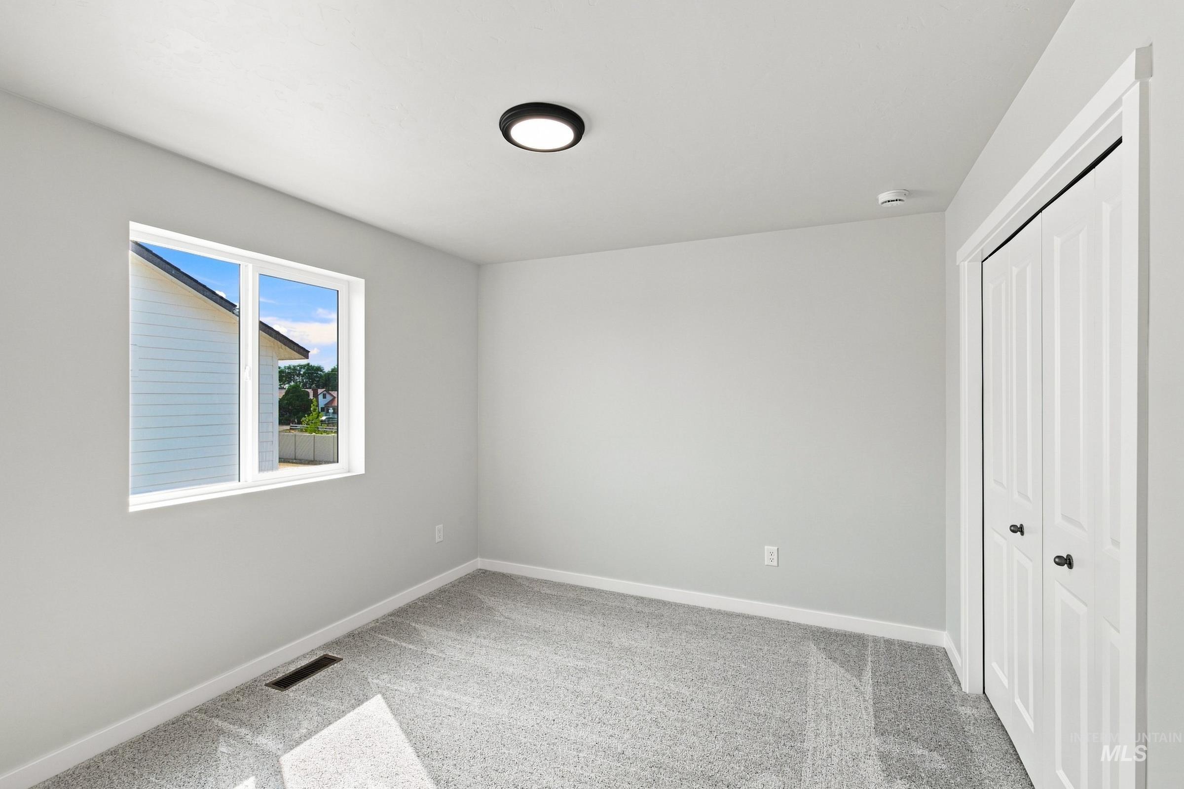 3795 E White Plains St, Nampa, Idaho 83686, 5 Bedrooms, 3 Bathrooms, Residential For Sale, Price $509,990,MLS 98993149