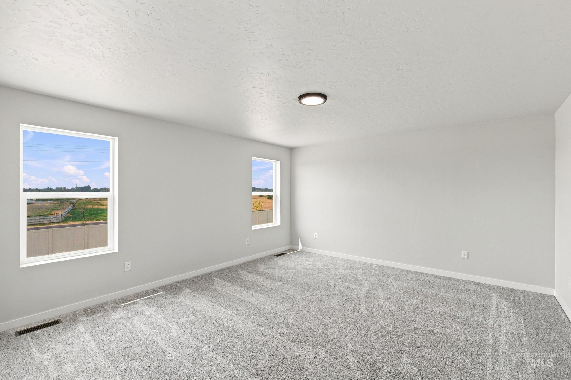 3795 E White Plains St, Nampa, Idaho 83686, 5 Bedrooms, 3 Bathrooms, Residential For Sale, Price $509,990,MLS 98993149