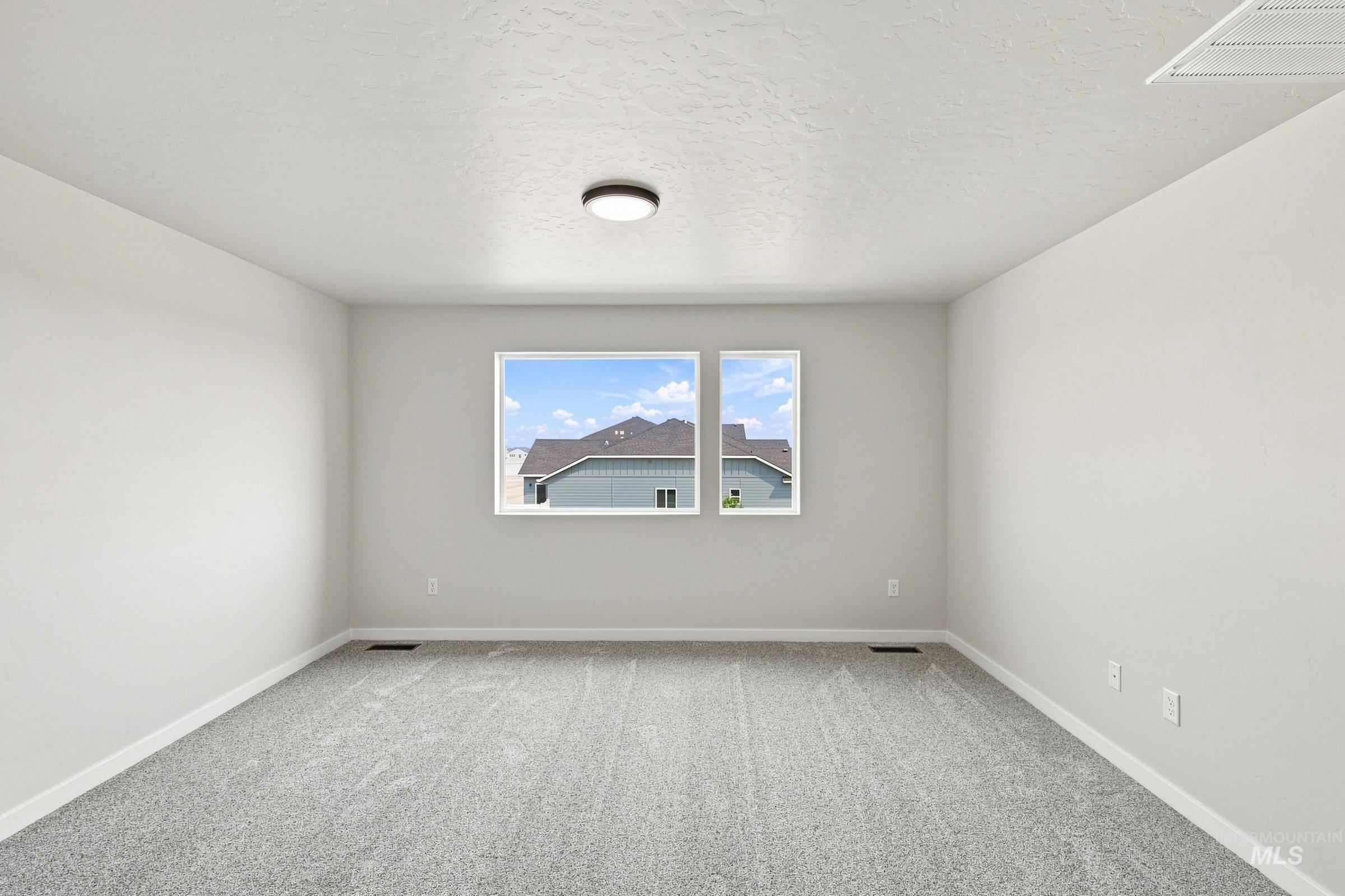 3795 E White Plains St, Nampa, Idaho 83686, 5 Bedrooms, 3 Bathrooms, Residential For Sale, Price $509,990,MLS 98993149