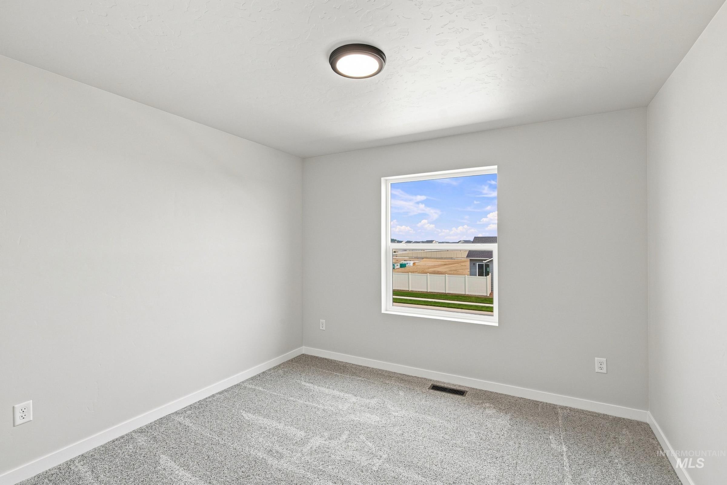 3795 E White Plains St, Nampa, Idaho 83686, 5 Bedrooms, 3 Bathrooms, Residential For Sale, Price $509,990,MLS 98993149