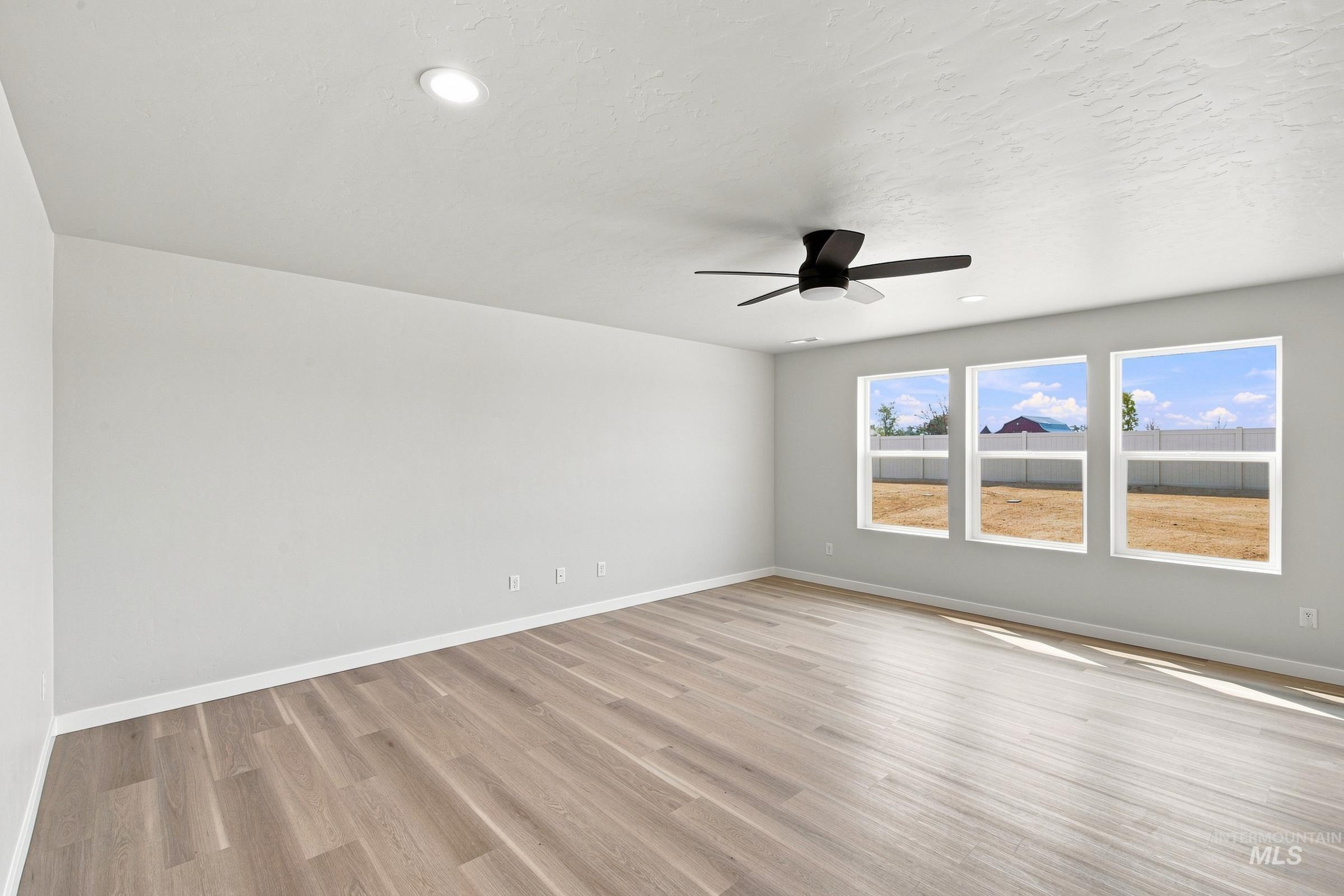 3795 E White Plains St, Nampa, Idaho 83686, 5 Bedrooms, 3 Bathrooms, Residential For Sale, Price $509,990,MLS 98993149