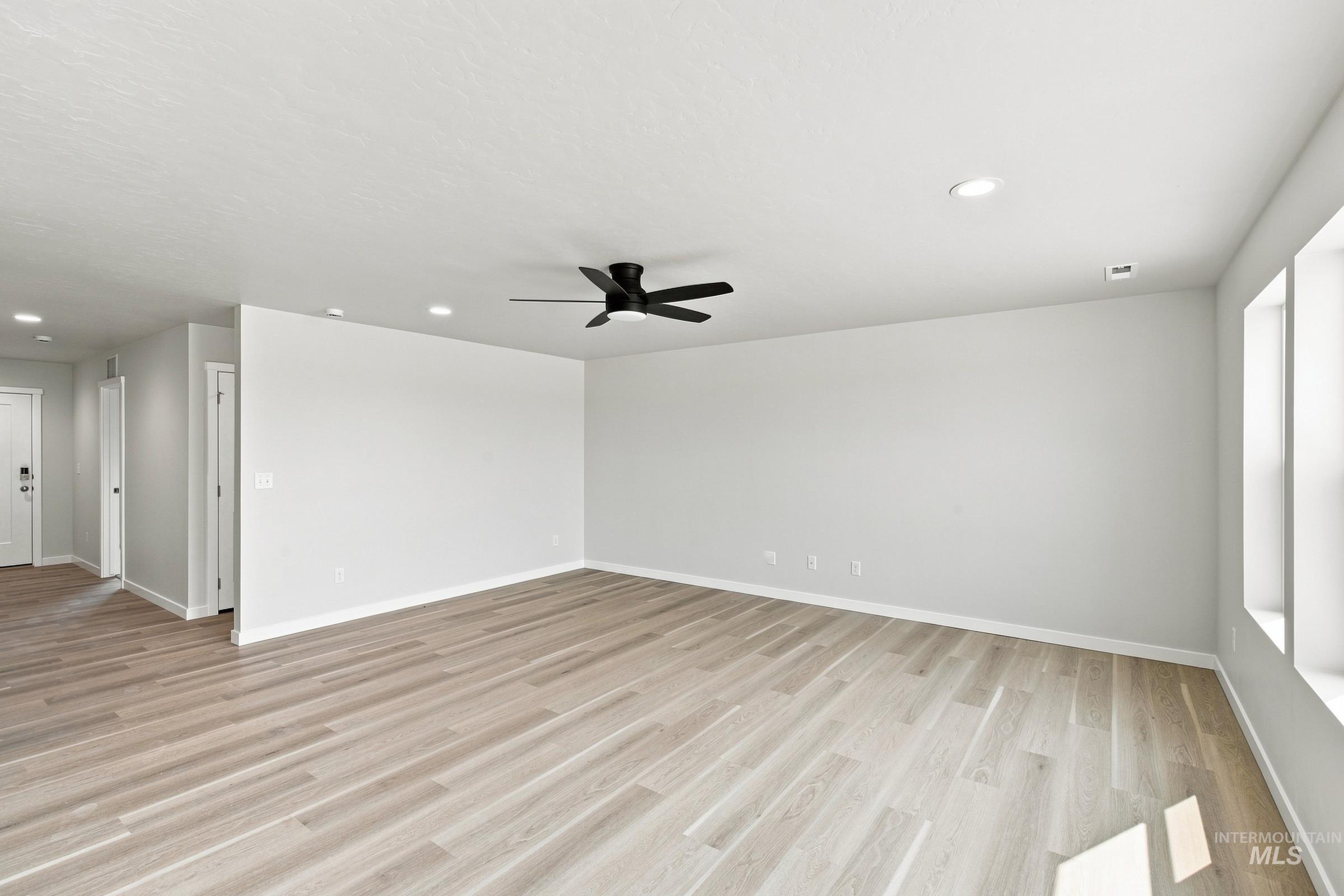 3795 E White Plains St, Nampa, Idaho 83686, 5 Bedrooms, 3 Bathrooms, Residential For Sale, Price $509,990,MLS 98993149