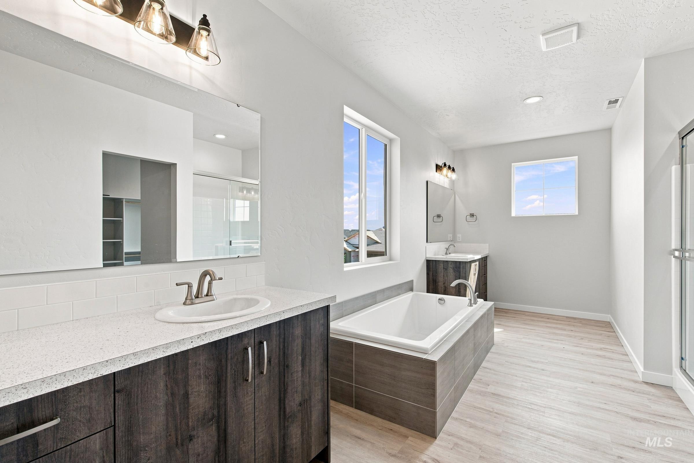 4559 S Amsterdam Ave, Nampa, Idaho 83686, 4 Bedrooms, 3.5 Bathrooms, Residential For Sale, Price $659,990,MLS 98993150