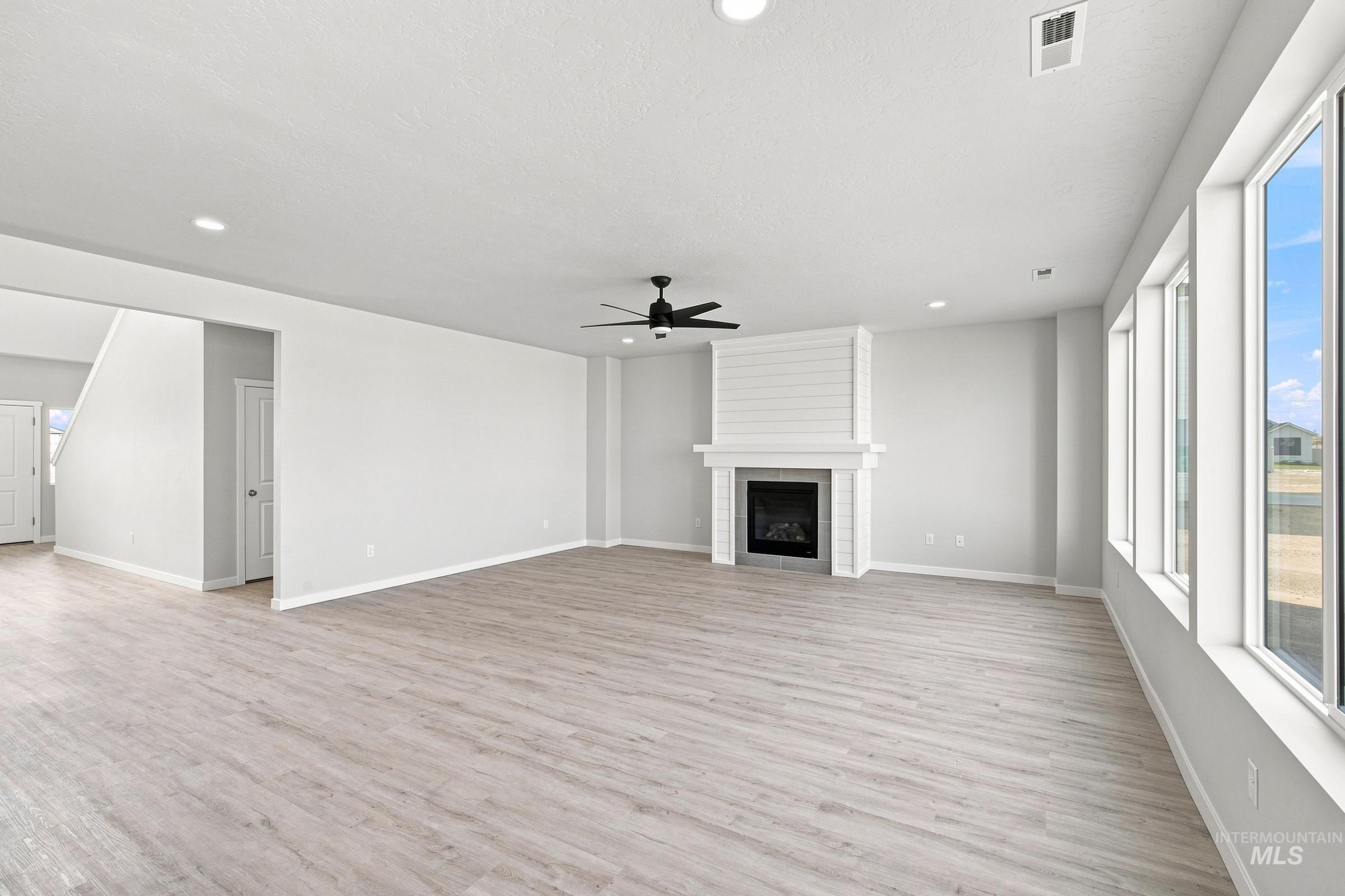 4559 S Amsterdam Ave, Nampa, Idaho 83686, 4 Bedrooms, 3.5 Bathrooms, Residential For Sale, Price $659,990,MLS 98993150