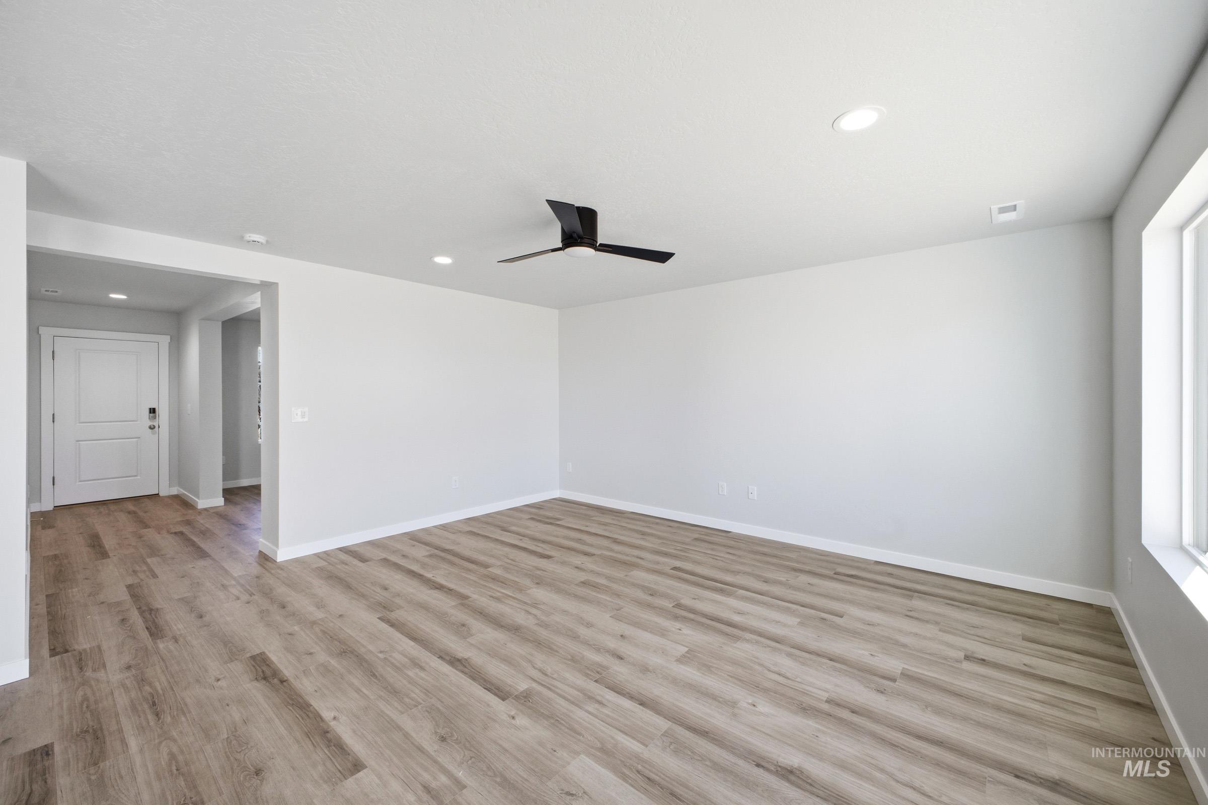 15351 Albatross Ave, Nampa, Idaho 83651, 4 Bedrooms, 2.5 Bathrooms, Residential For Sale, Price $459,990, 98993156