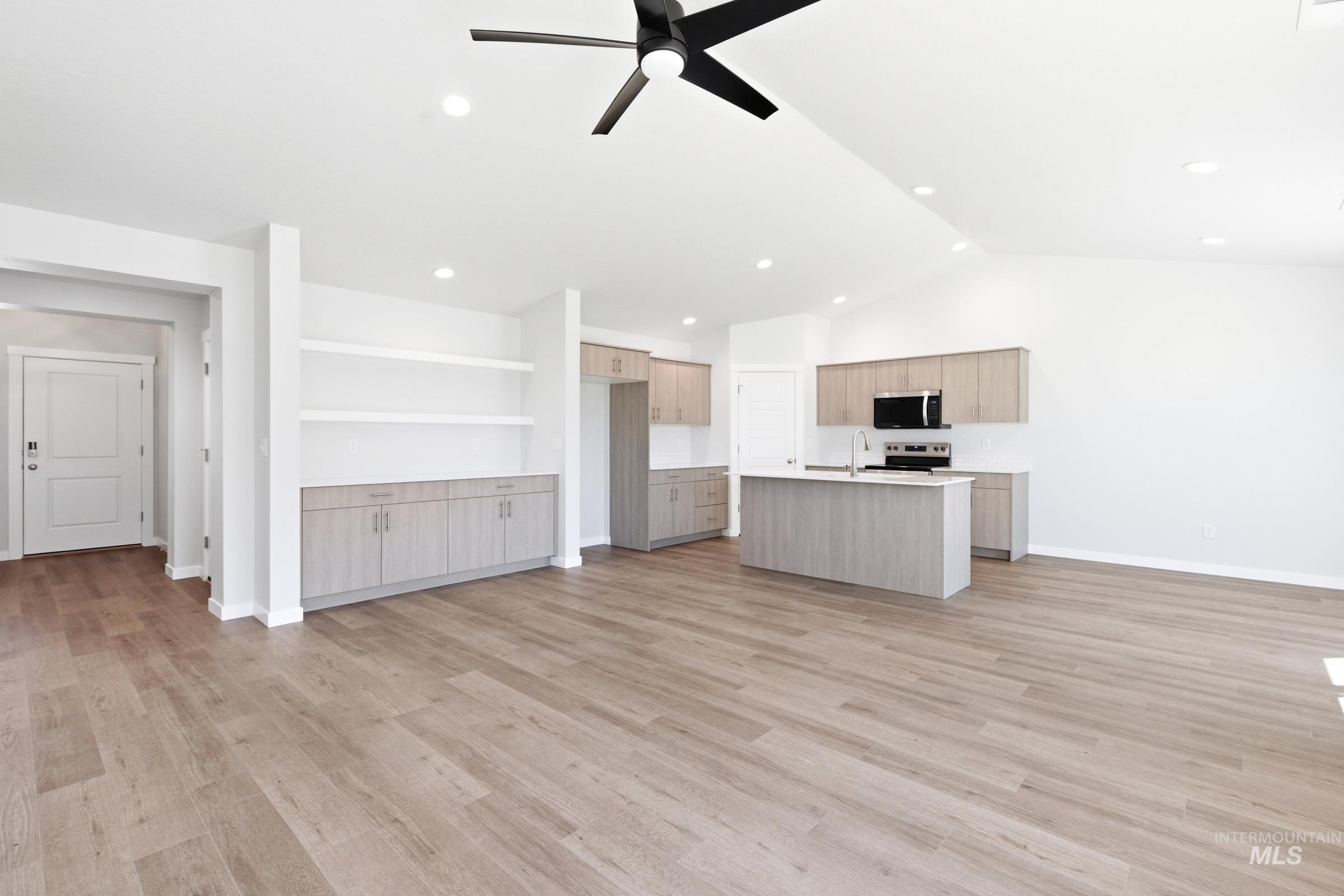 12877 Decatur St, Nampa, Idaho 83686, 4 Bedrooms, 2 Bathrooms, Residential For Sale, Price $439,990, 98993158