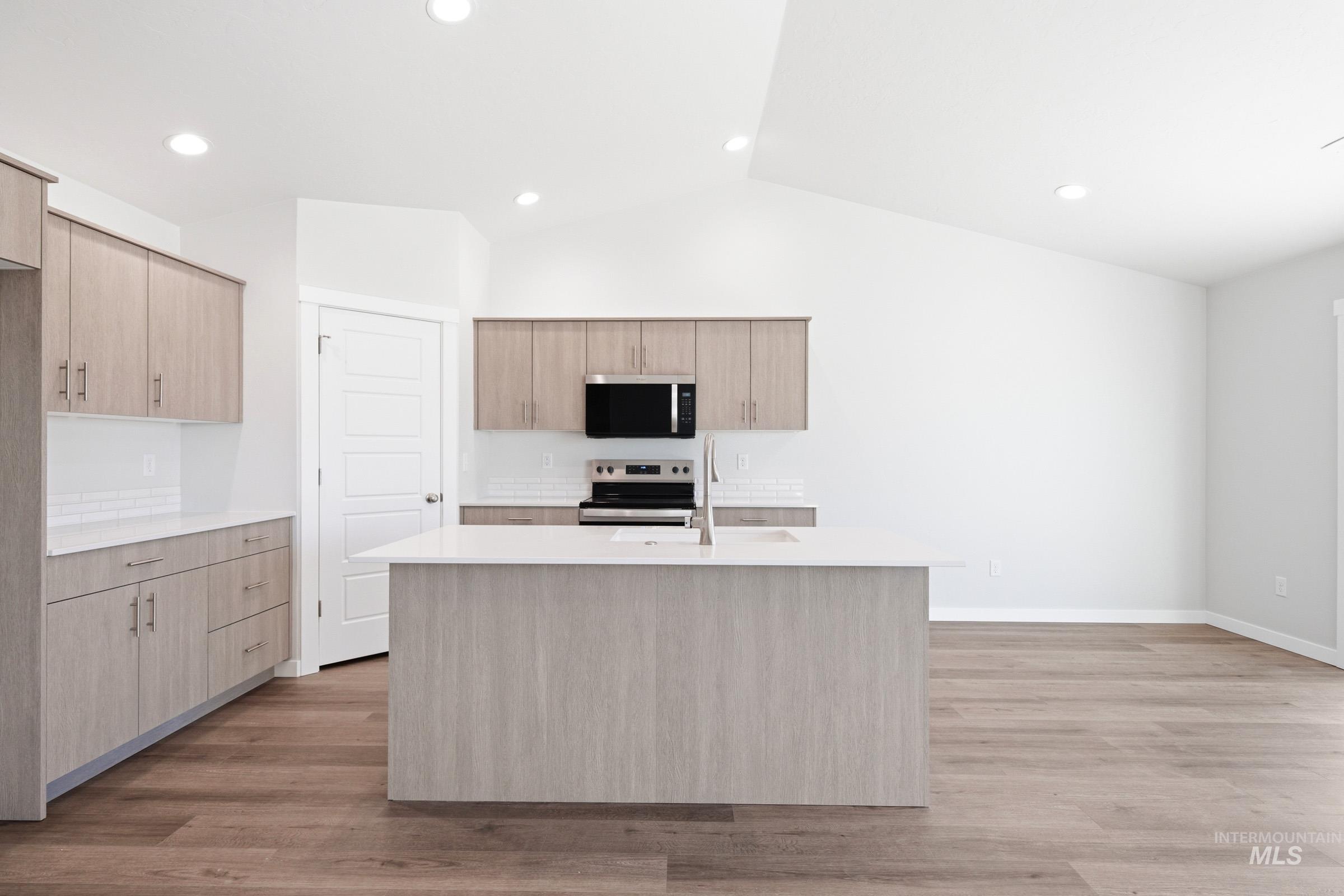 12877 Decatur St, Nampa, Idaho 83686, 4 Bedrooms, 2 Bathrooms, Residential For Sale, Price $439,990, 98993158