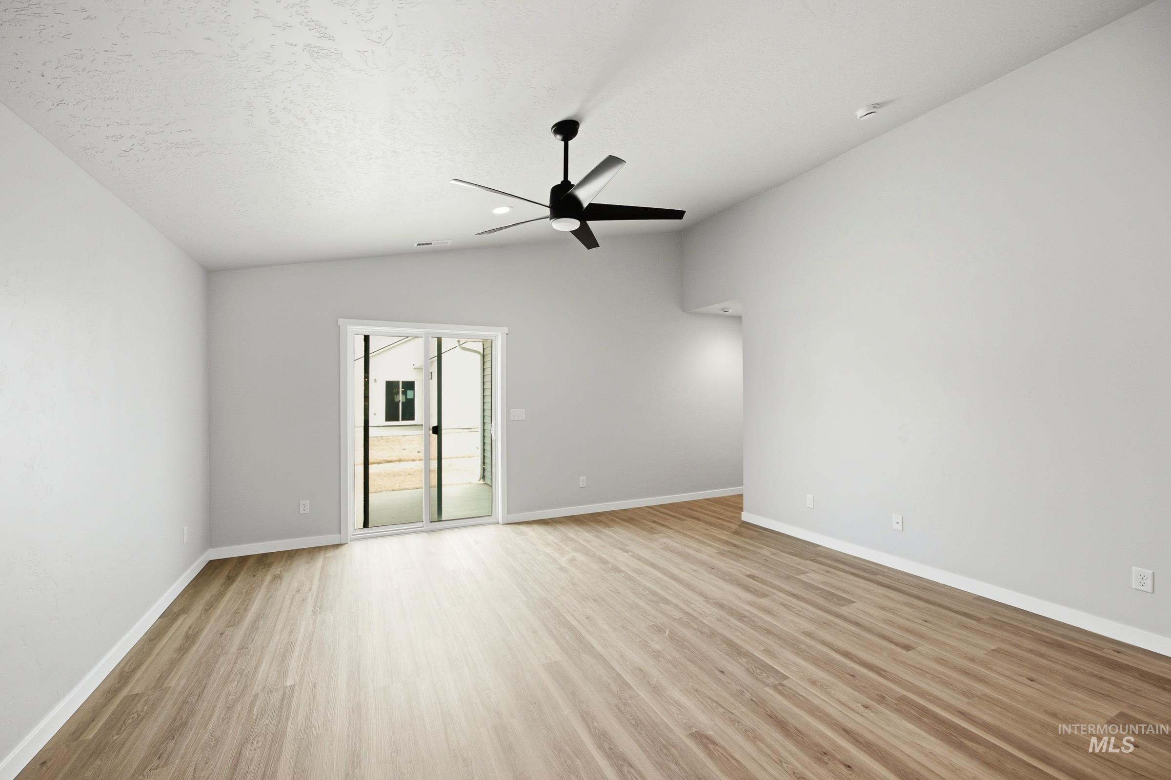 16631 N Shorthorn Lp, Nampa, Idaho 83651, 3 Bedrooms, 2 Bathrooms, Residential For Sale, Price $409,990,MLS 98993161