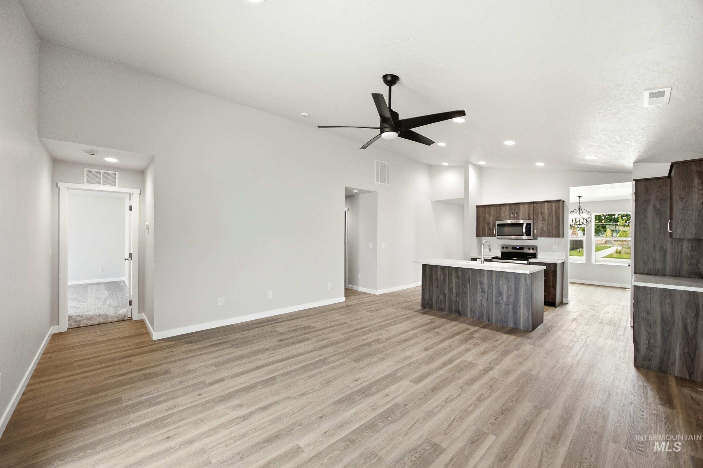 16631 N Shorthorn Lp, Nampa, Idaho 83651, 3 Bedrooms, 2 Bathrooms, Residential For Sale, Price $409,990,MLS 98993161