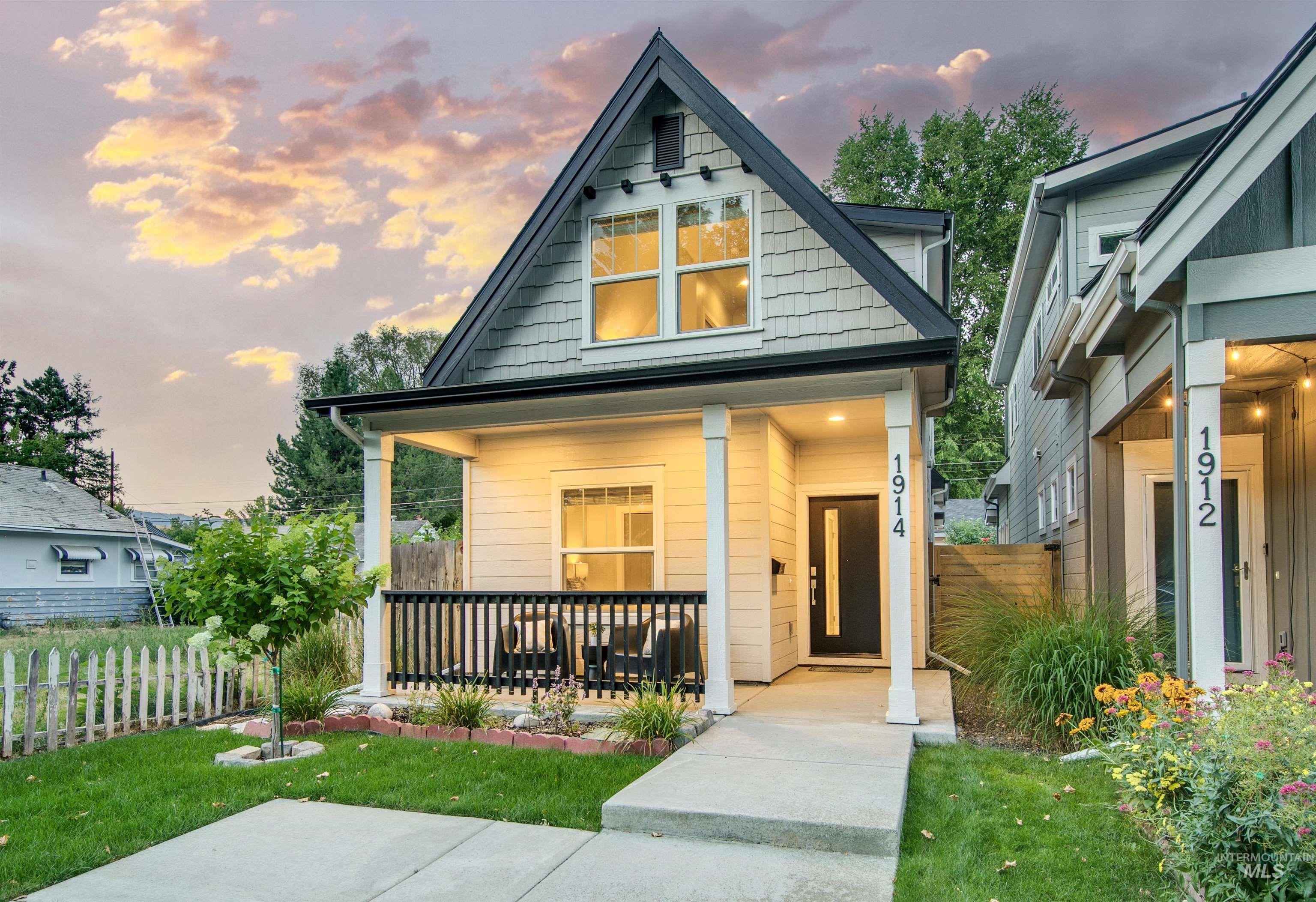 1914 N 29th St, Boise, Idaho 83703, 3 Bedrooms, 3 Bathrooms, Residential For Sale, Price $675,000, 98993164