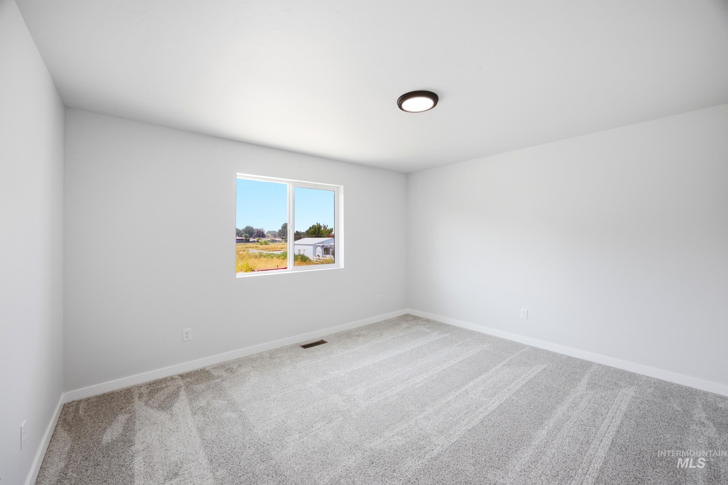 16644 N Shorthorn Lp, Nampa, Idaho 83651, 4 Bedrooms, 2.5 Bathrooms, Residential For Sale, Price $489,990,MLS 98993166