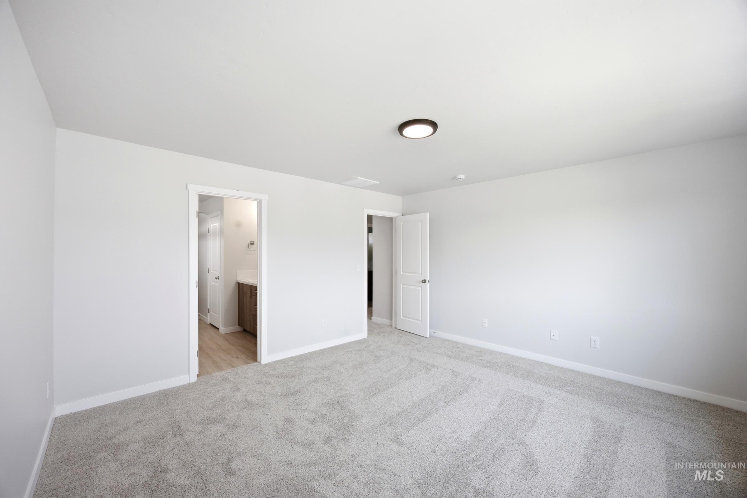16644 N Shorthorn Lp, Nampa, Idaho 83651, 4 Bedrooms, 2.5 Bathrooms, Residential For Sale, Price $489,990,MLS 98993166