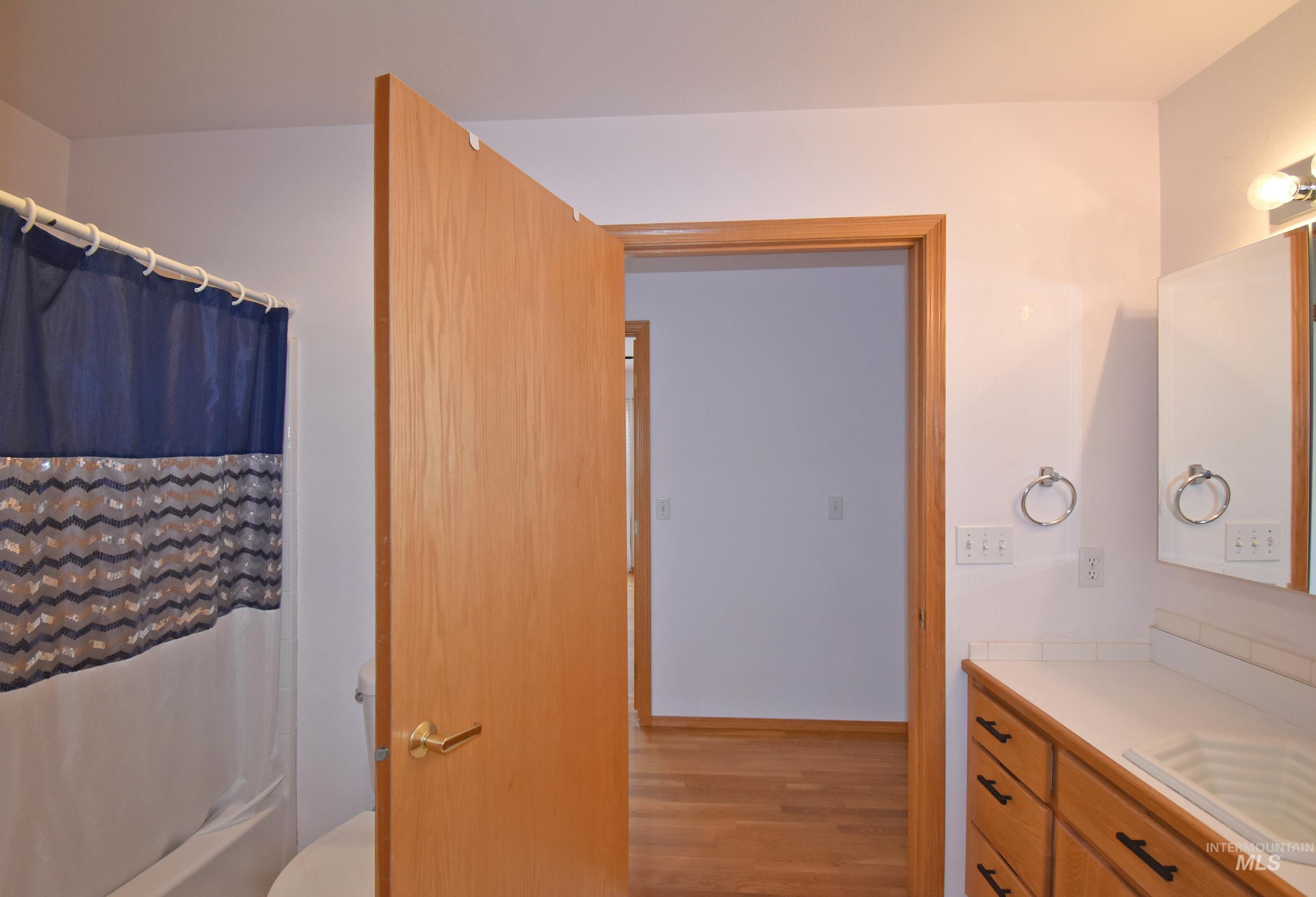 311 Kings Lane, Asotin, Washington 99402, 5 Bedrooms, 4 Bathrooms, Residential For Sale, Price $689,000,MLS 98993179