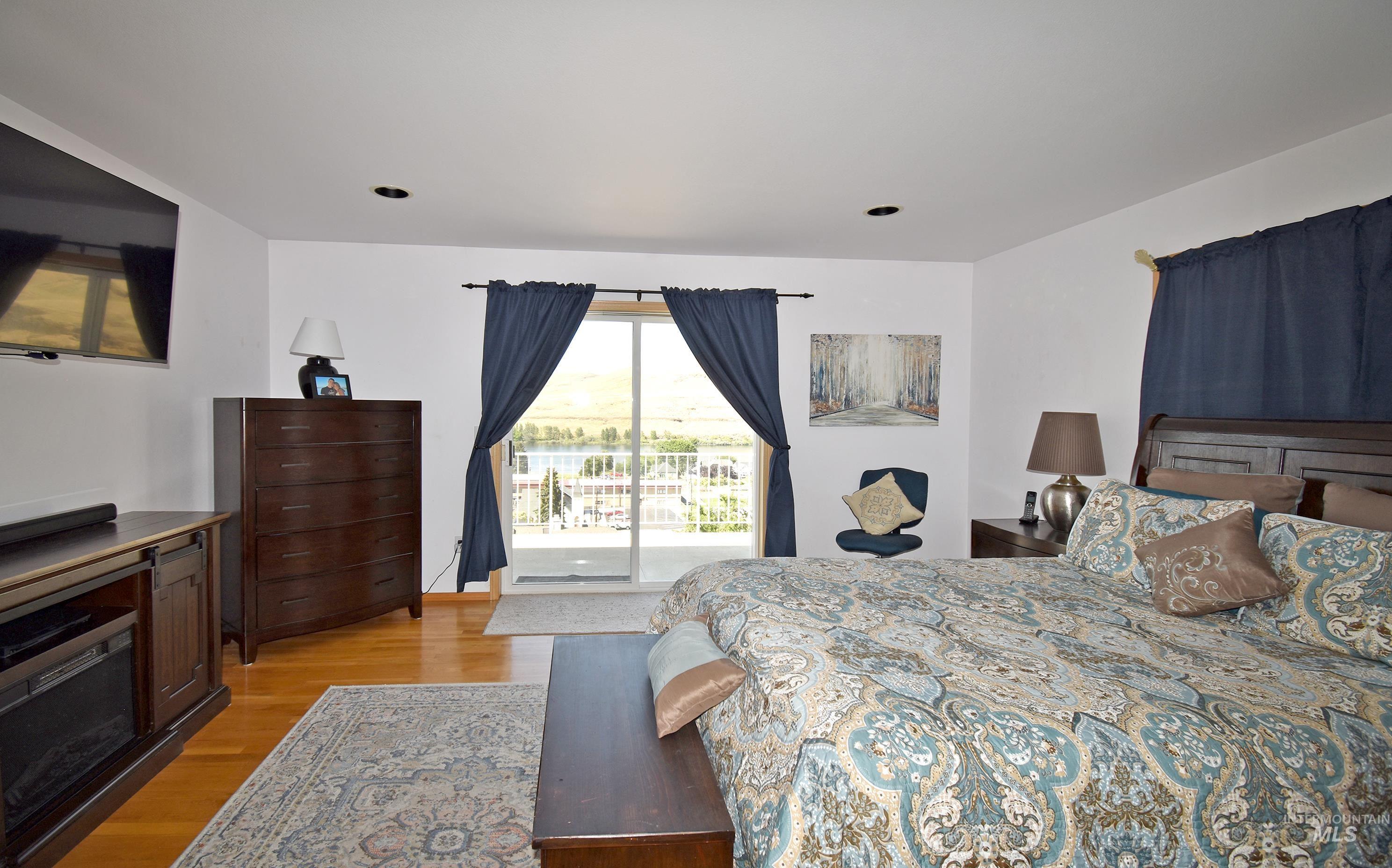 311 Kings Lane, Asotin, Washington 99402, 5 Bedrooms, 4 Bathrooms, Residential For Sale, Price $689,000,MLS 98993179
