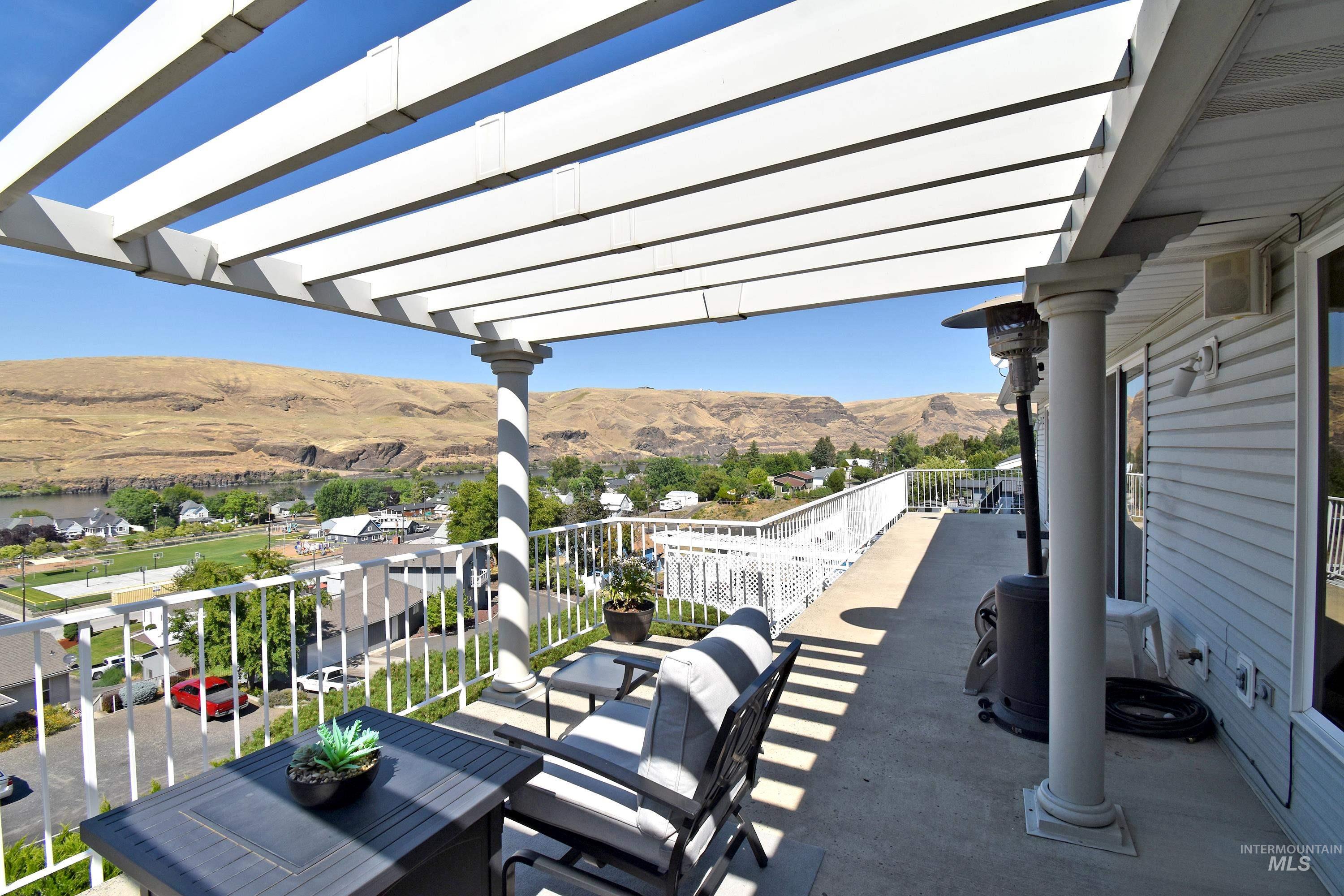 311 Kings Lane, Asotin, Washington 99402, 5 Bedrooms, 4 Bathrooms, Residential For Sale, Price $689,000,MLS 98993179