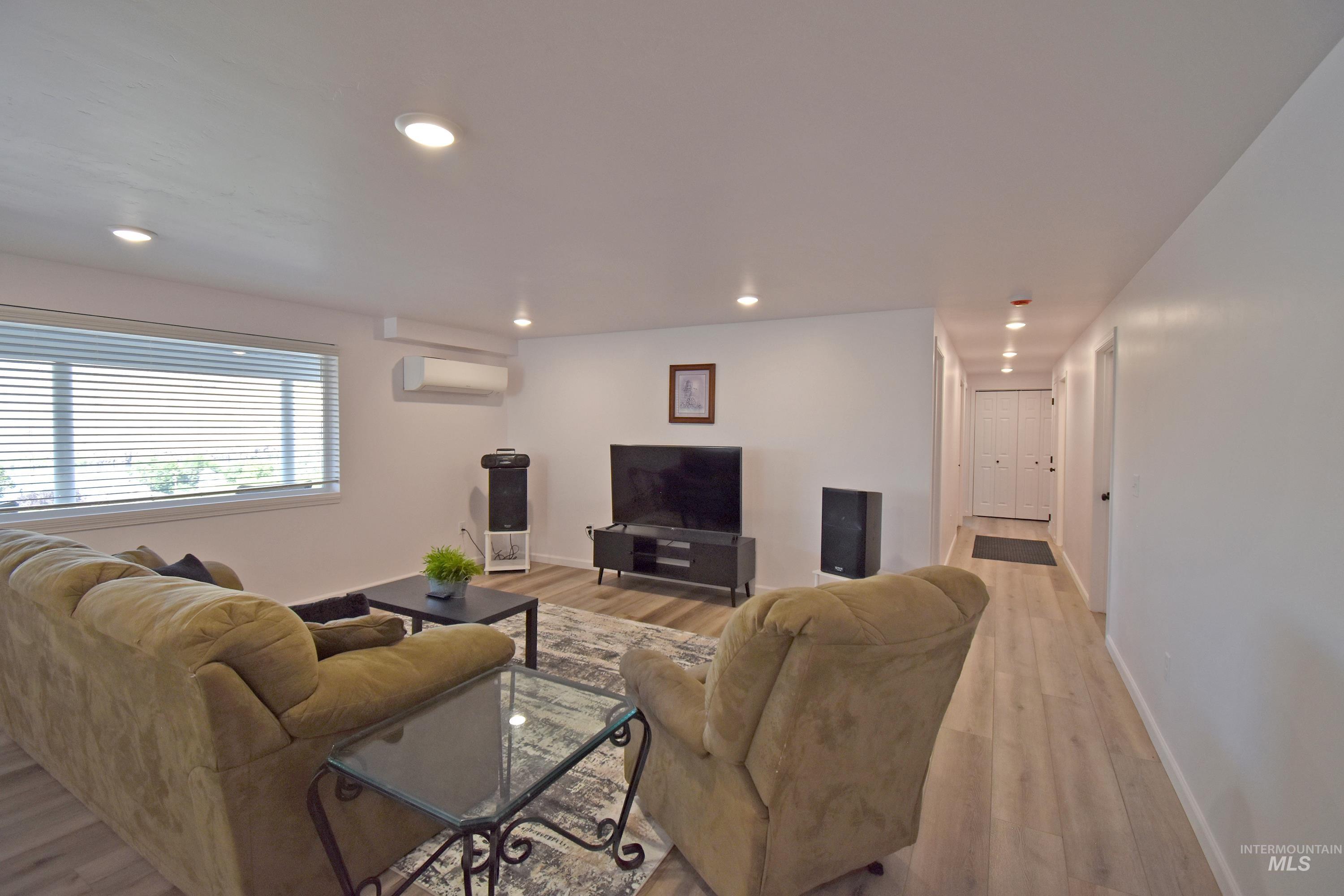 311 Kings Lane, Asotin, Washington 99402, 5 Bedrooms, 4 Bathrooms, Residential For Sale, Price $689,000,MLS 98993179
