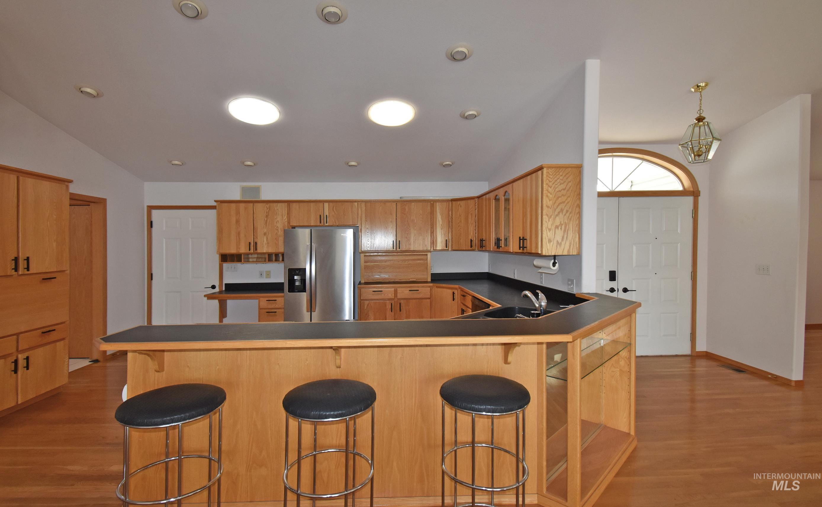 311 Kings Lane, Asotin, Washington 99402, 5 Bedrooms, 4 Bathrooms, Residential For Sale, Price $689,000,MLS 98993179