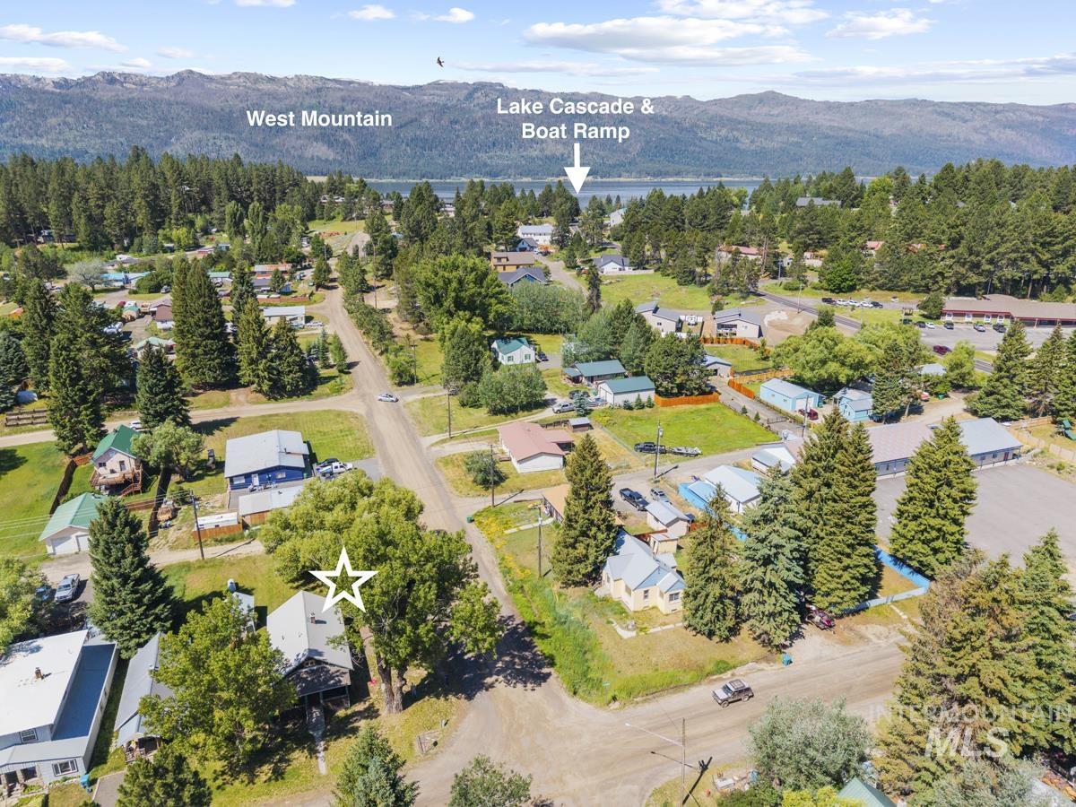 311 N School Street, Cascade, Idaho 83611, 3 Bedrooms, 2 Bathrooms, Residential For Sale, Price $429,000, 98993181