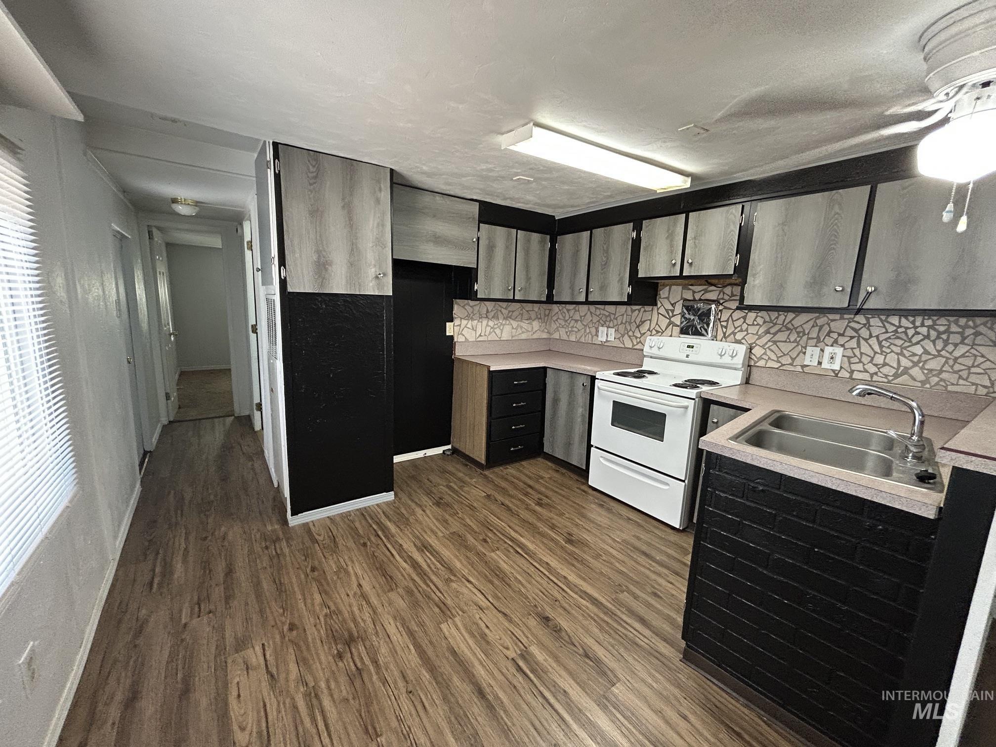 1383 Fair Street, Clarkston, Washington 99403, 2 Bedrooms, 1.5 Bathrooms, Residential For Sale, Price $50,000, 98993187
