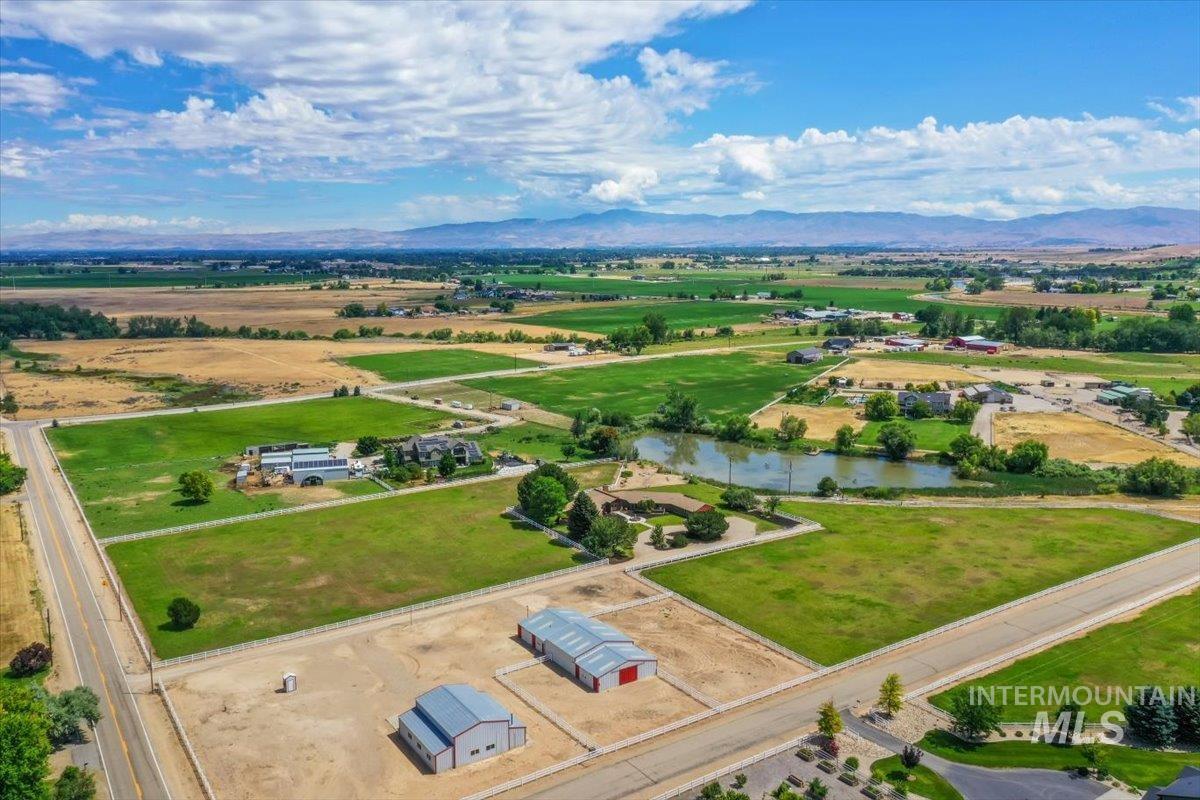 1270 N Eagle Rd, Kuna, Idaho 83634, 3 Bedrooms, 3 Bathrooms, Residential For Sale, Price $1,425,000, 98993188