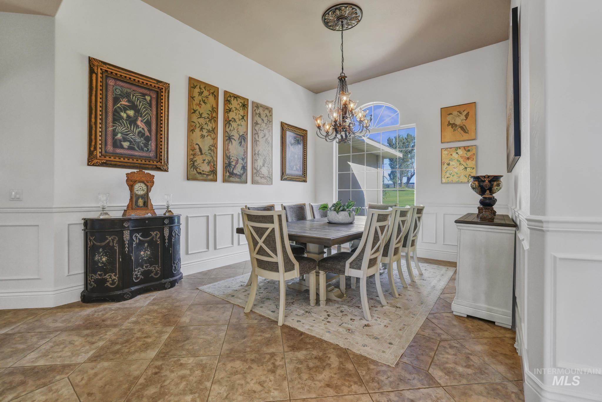 1301 Kanaka Rapids Rd, Buhl, Idaho 83316-5165, 4 Bedrooms, 3.5 Bathrooms, Residential For Sale, Price $1,200,000,MLS 98993190