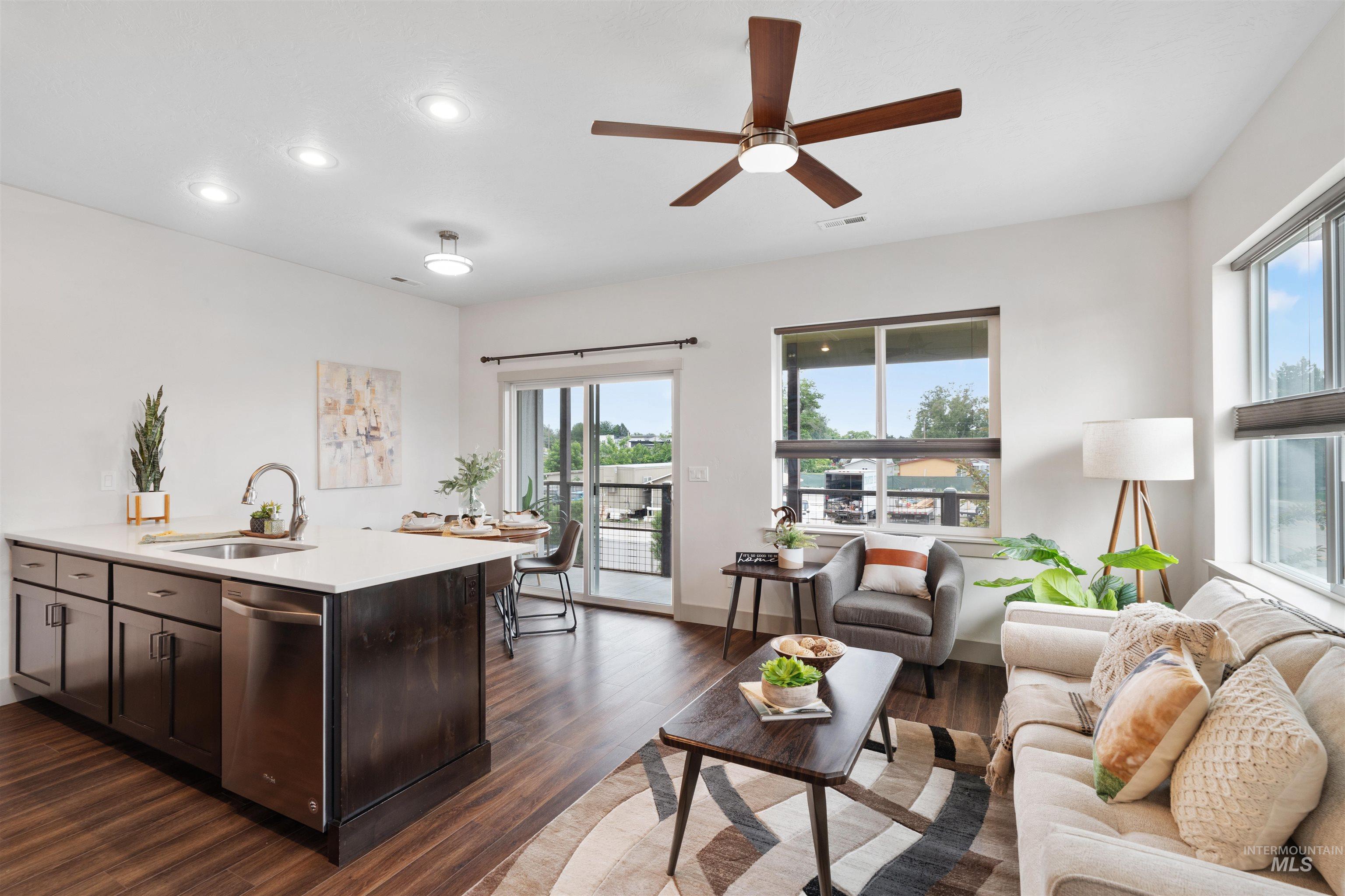 4076 N Adams, Garden City, Idaho 83714, 3 Bedrooms, 2.5 Bathrooms, Residential For Sale, Price $513,800, 98993191