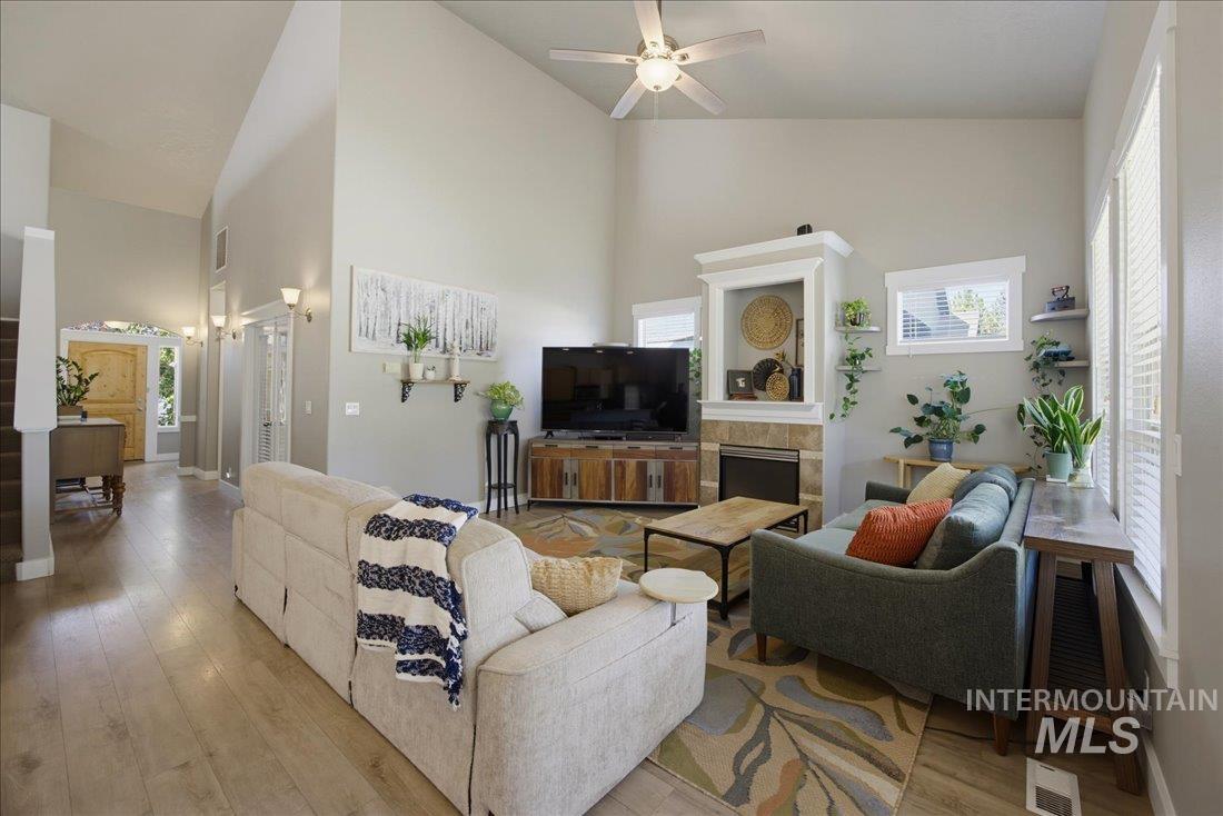 11770 W Alfred Ct, Boise, Idaho 83713, 4 Bedrooms, 2.5 Bathrooms, Residential For Sale, Price $575,000, 98993192