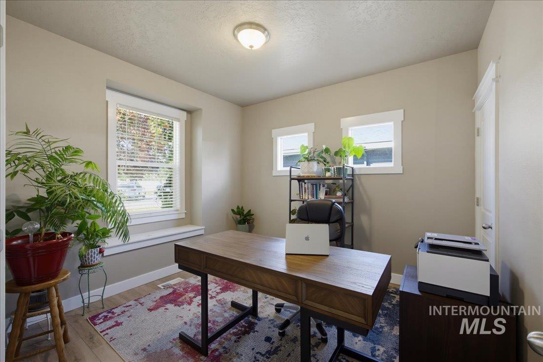 11770 W Alfred Ct, Boise, Idaho 83713, 4 Bedrooms, 2.5 Bathrooms, Residential For Sale, Price $575,000, 98993192