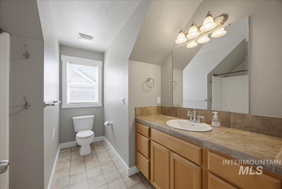 11770 W Alfred Ct, Boise, Idaho 83713, 4 Bedrooms, 2.5 Bathrooms, Residential For Sale, Price $575,000, 98993192